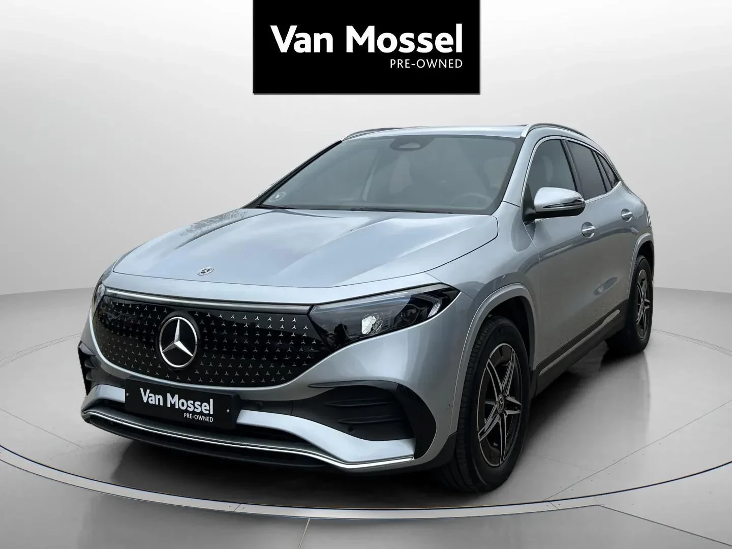 Mercedes-Benz-EQA-image-0