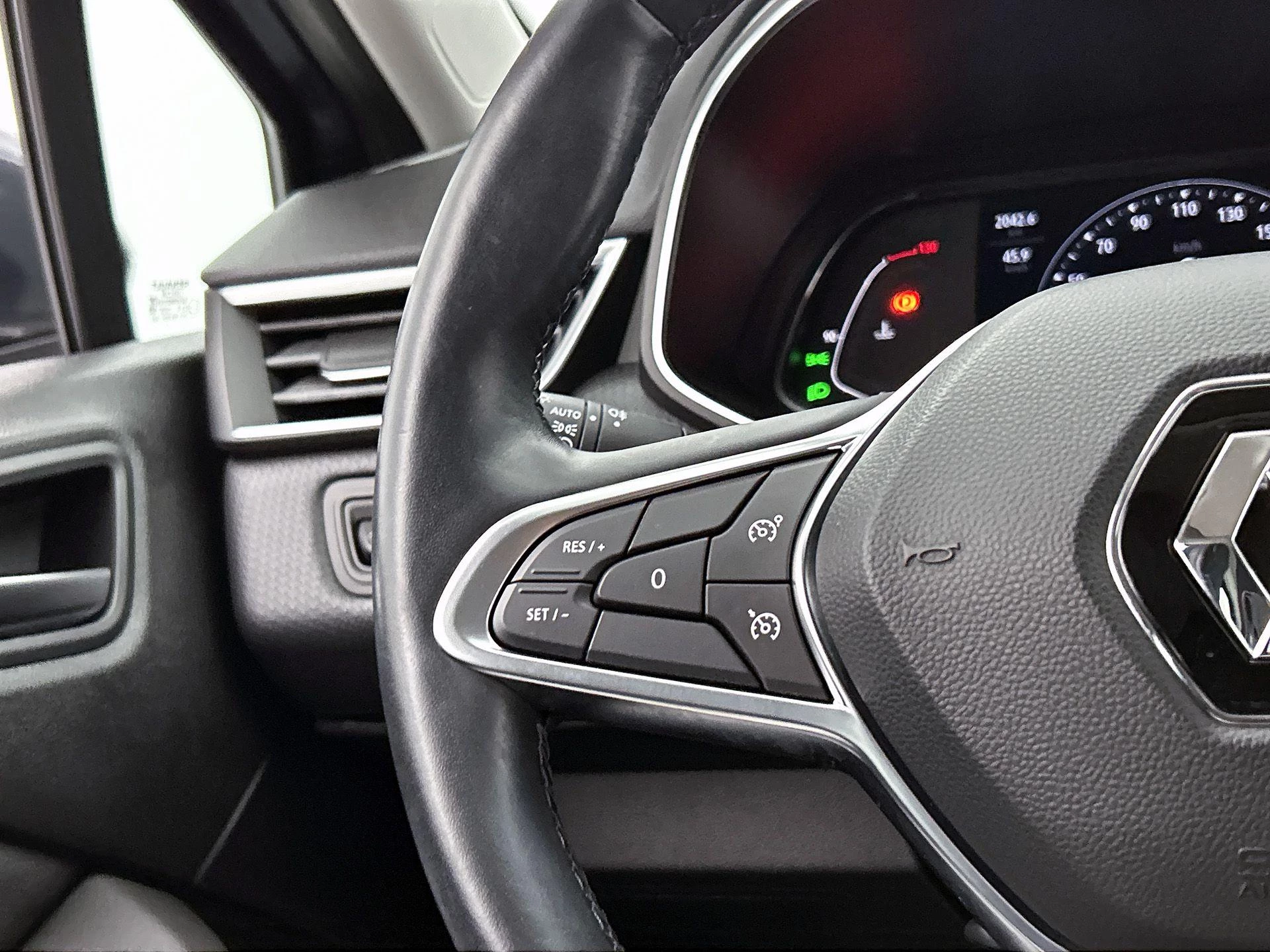 Renault-Clio-image-5