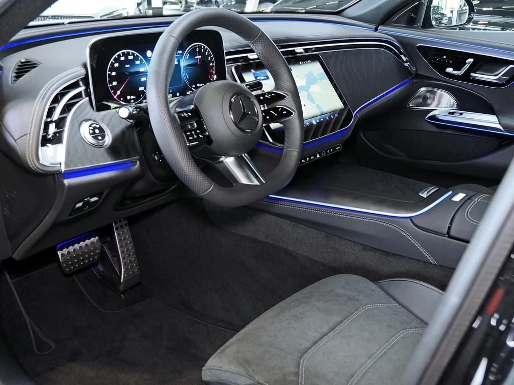 Mercedes-Benz-E-Klasse 300 de-image-5