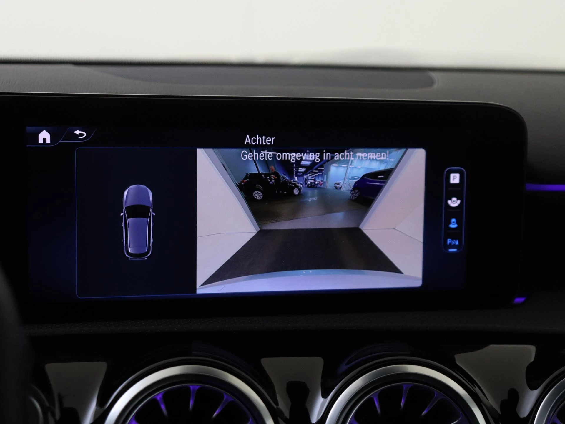 Mercedes-Benz-A-Klasse-image-21