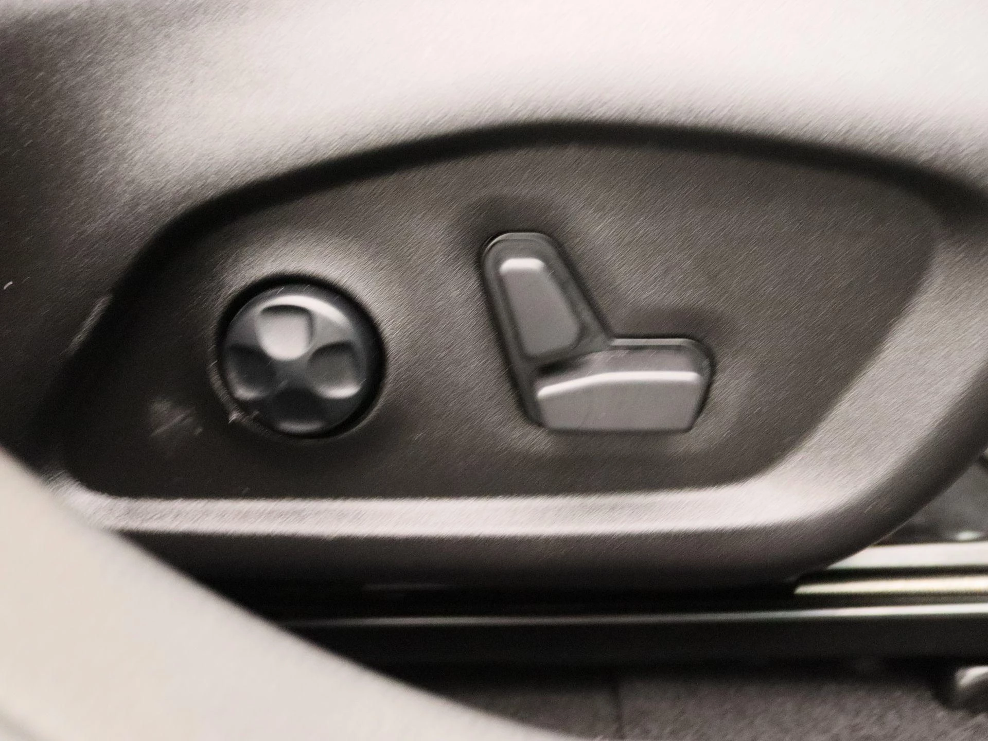 Jeep-Compass-image-26