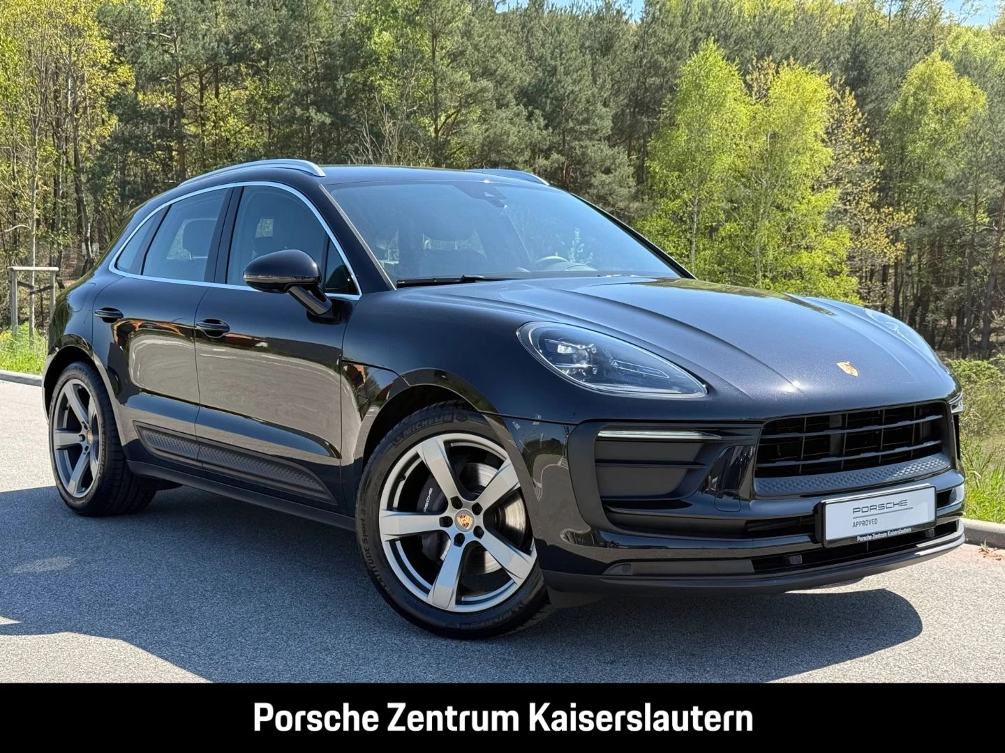 Porsche Macan Sportabgasanlage BOSE Luftfederung 20-Zoll -
