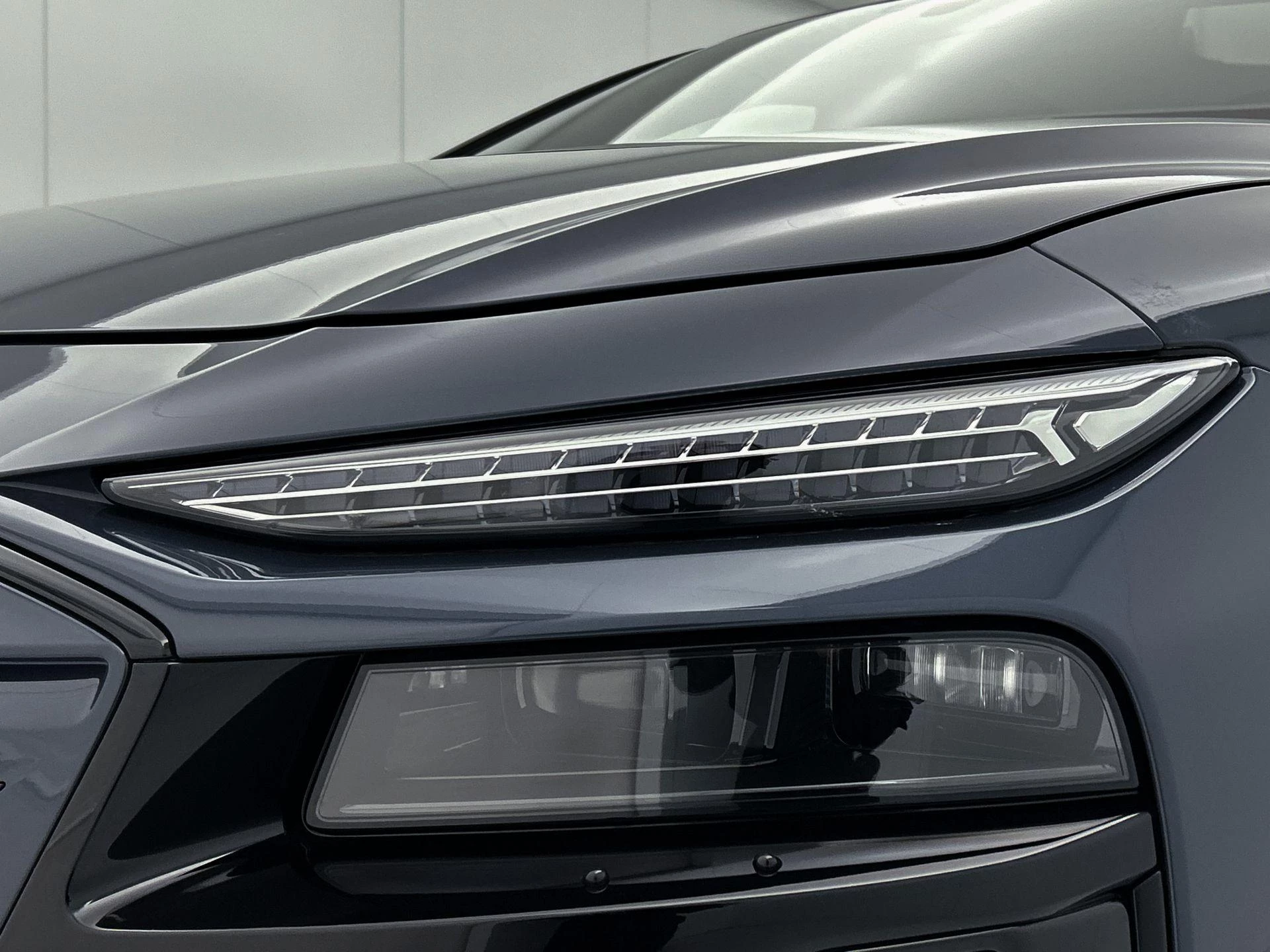 Audi-A6 Sportback e-tron-image-31