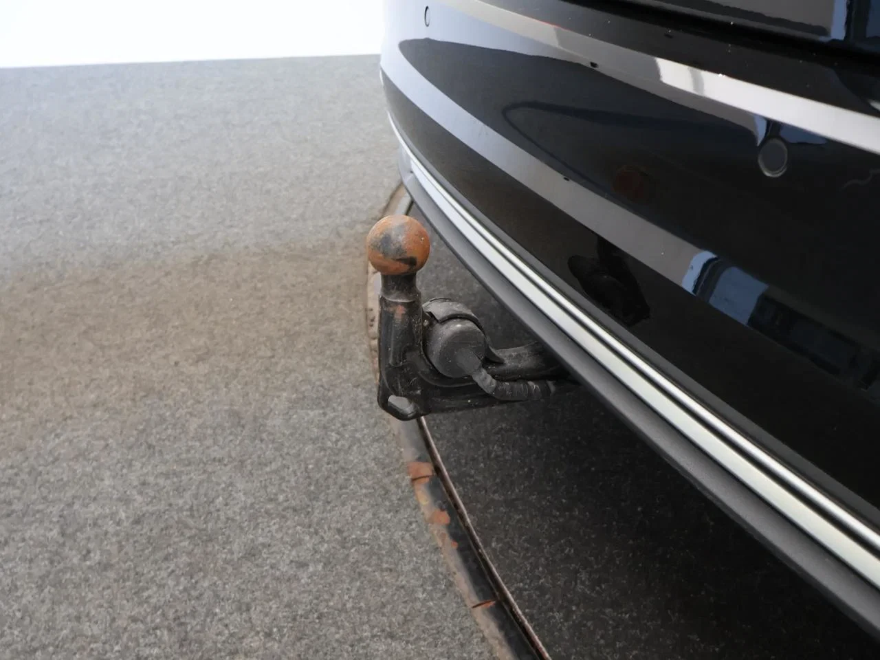 Audi A6 Avant PHEV A6 Avant PHEV 50TFSIe *AUTOMAAT*TREKHAAK*LEDER*CAMERA*ACC*VIRTUAL COCKPIT*PDC*SFEERVERLICHTING*AIRCO*...*