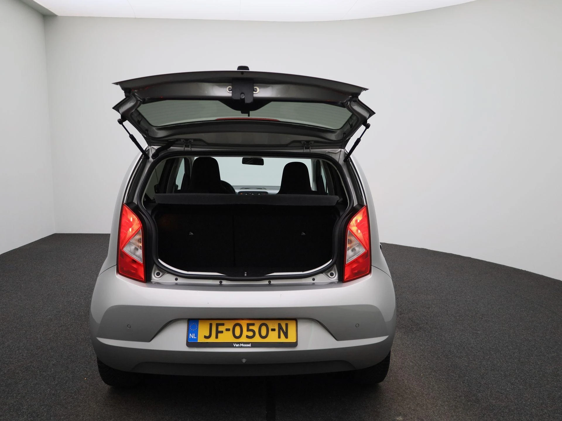 SEAT-Mii-image-11