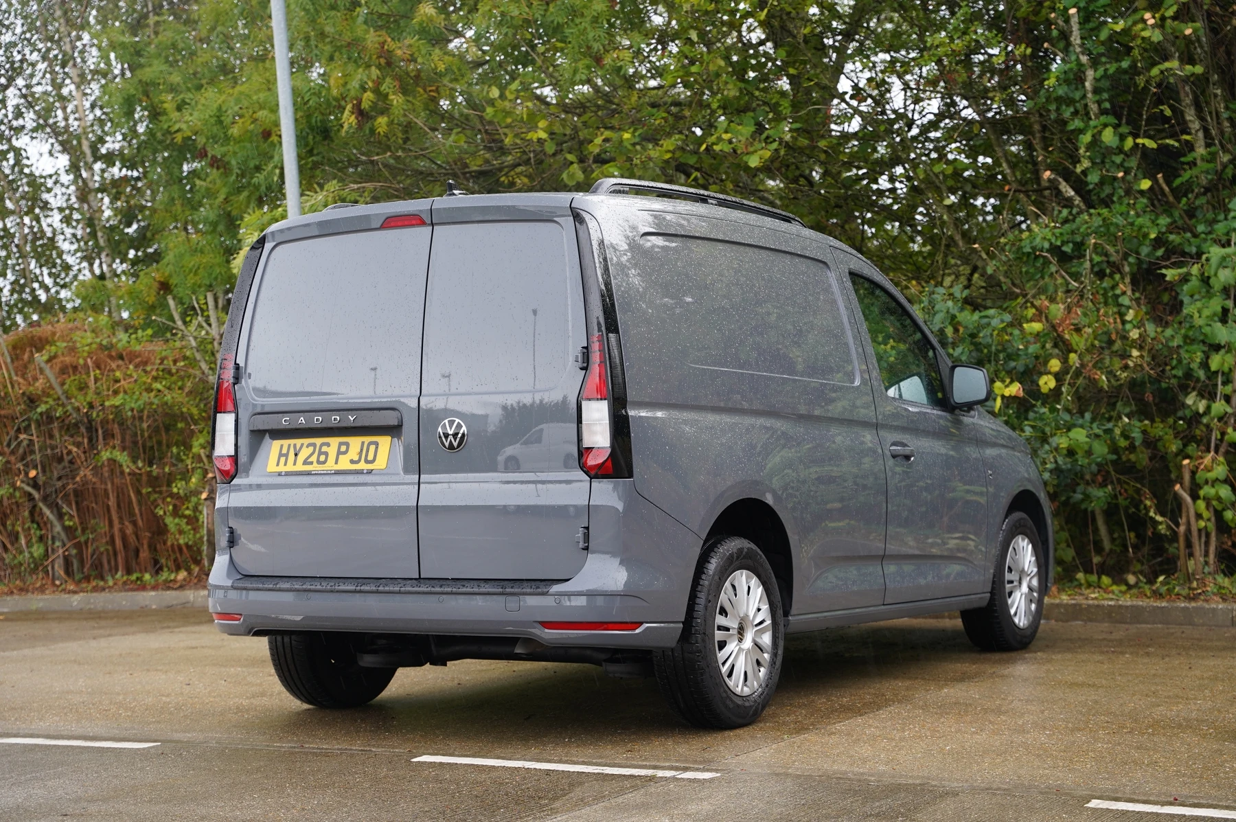 Volkswagen-Caddy-image-12