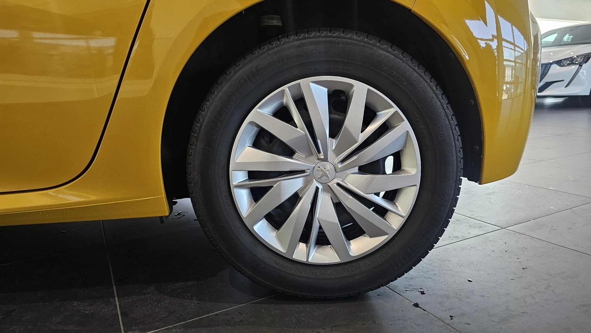 Peugeot-208-image-5