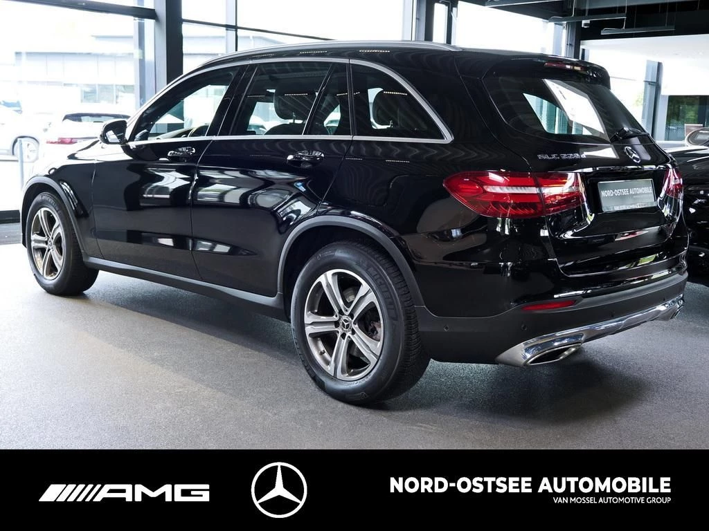 Mercedes-Benz-GLC-image-3