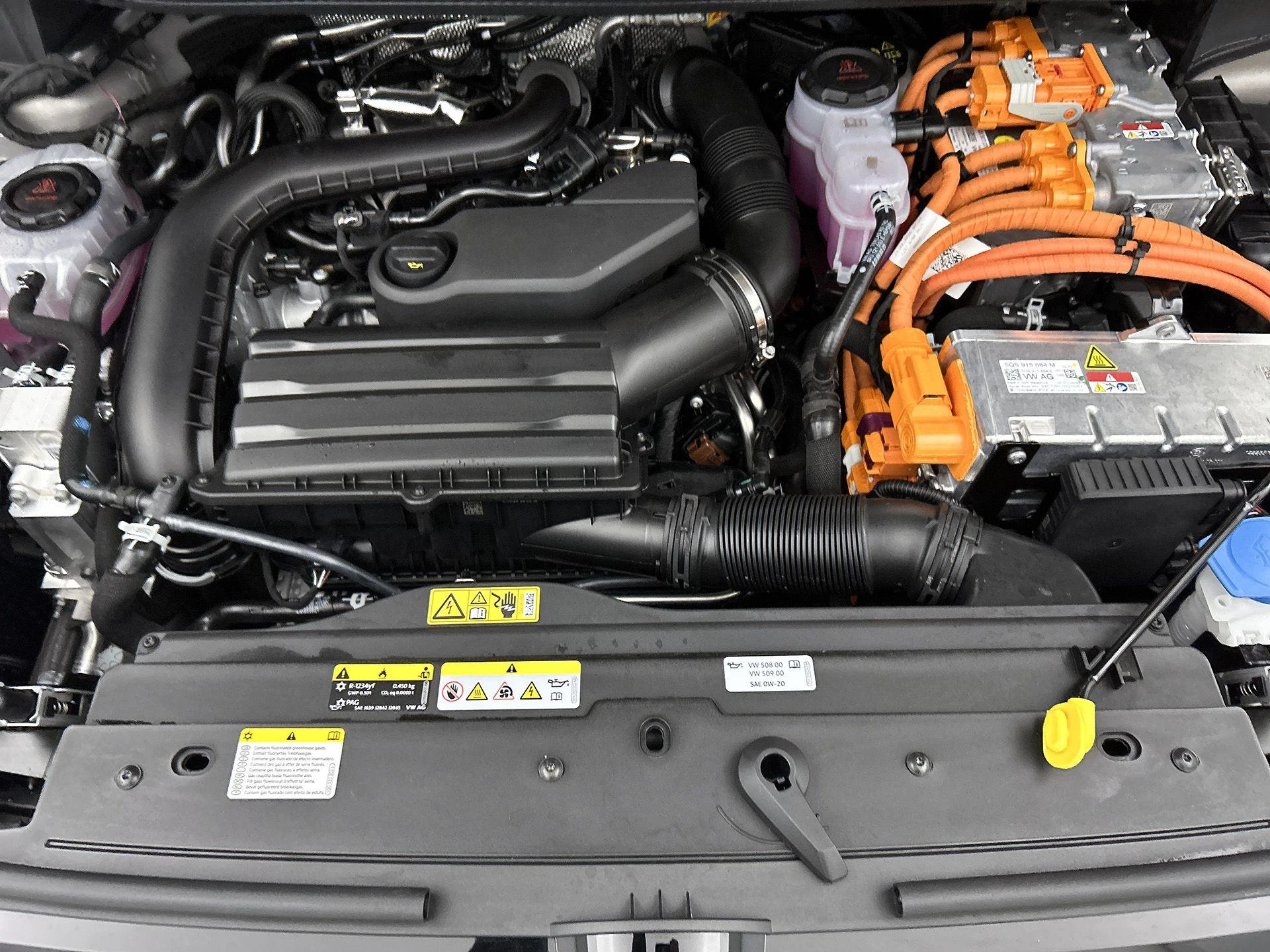 Volkswagen-Caddy-image-32