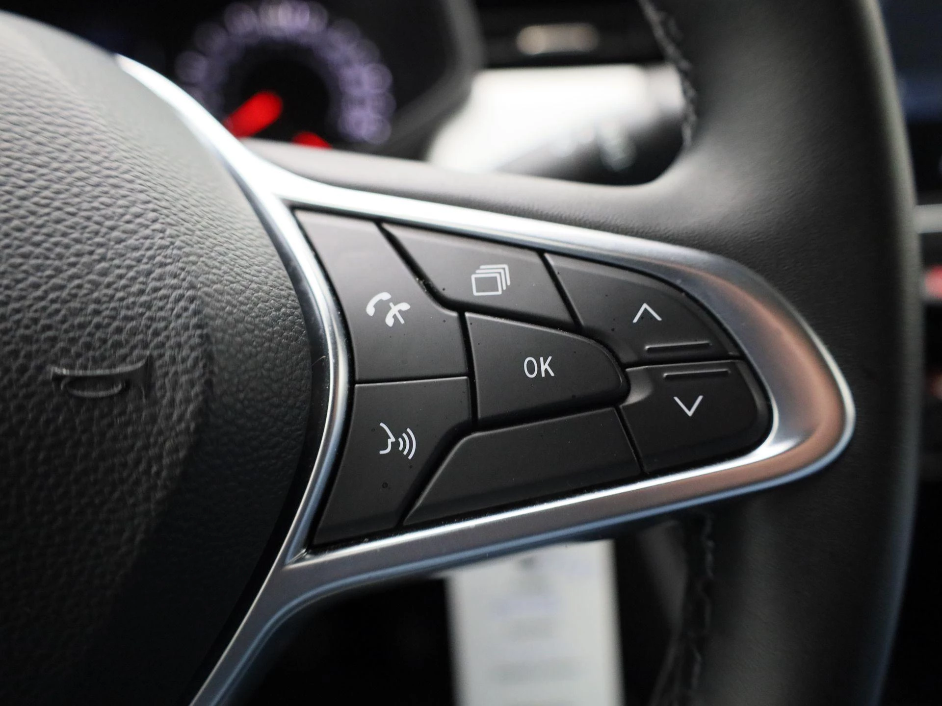 Renault-Clio-image-24