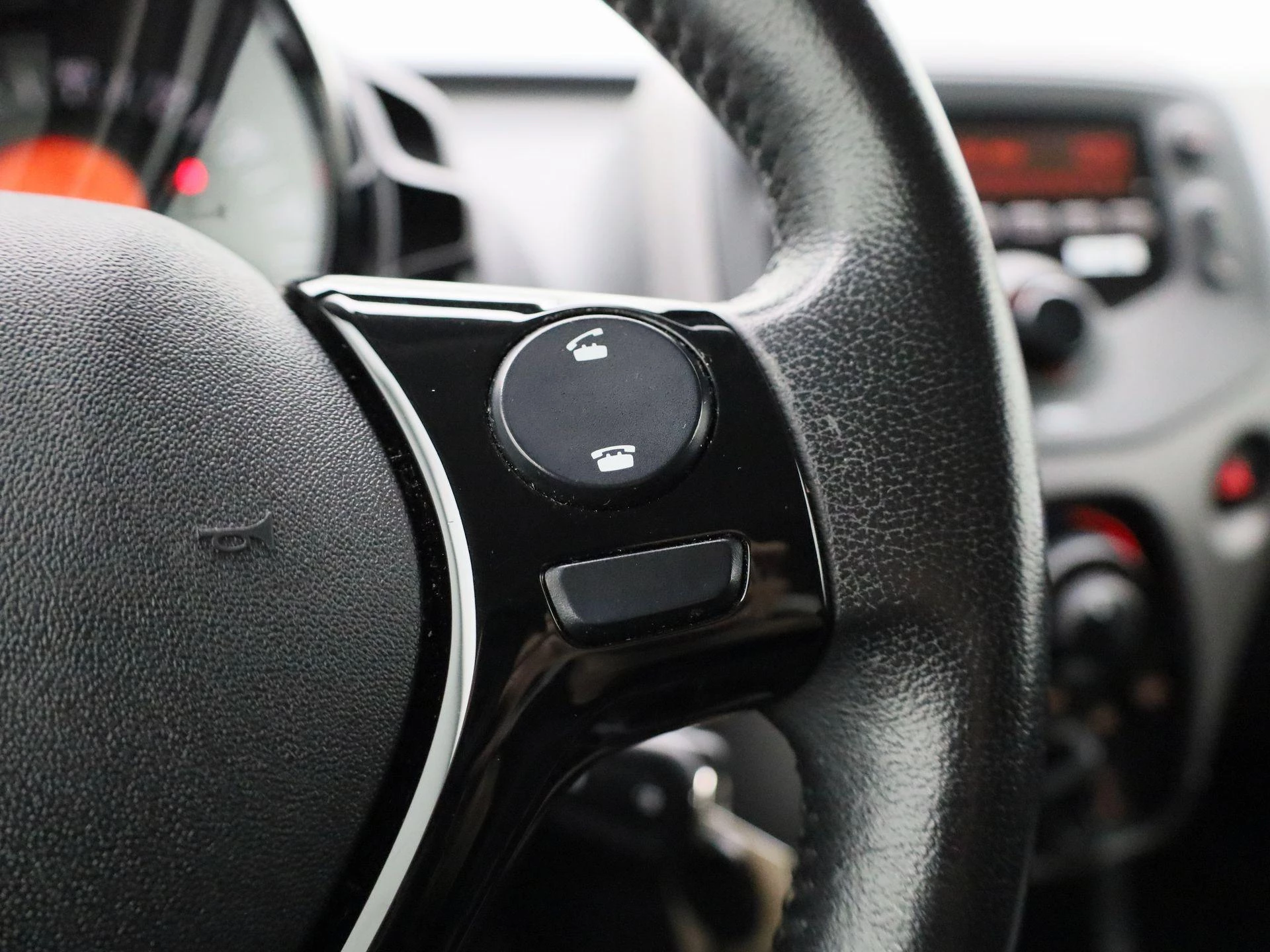 Peugeot-108-image-17