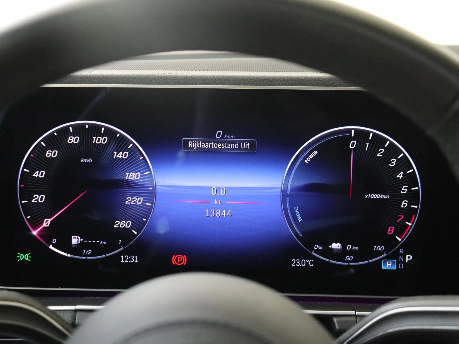 Mercedes-Benz-GLE-image-11