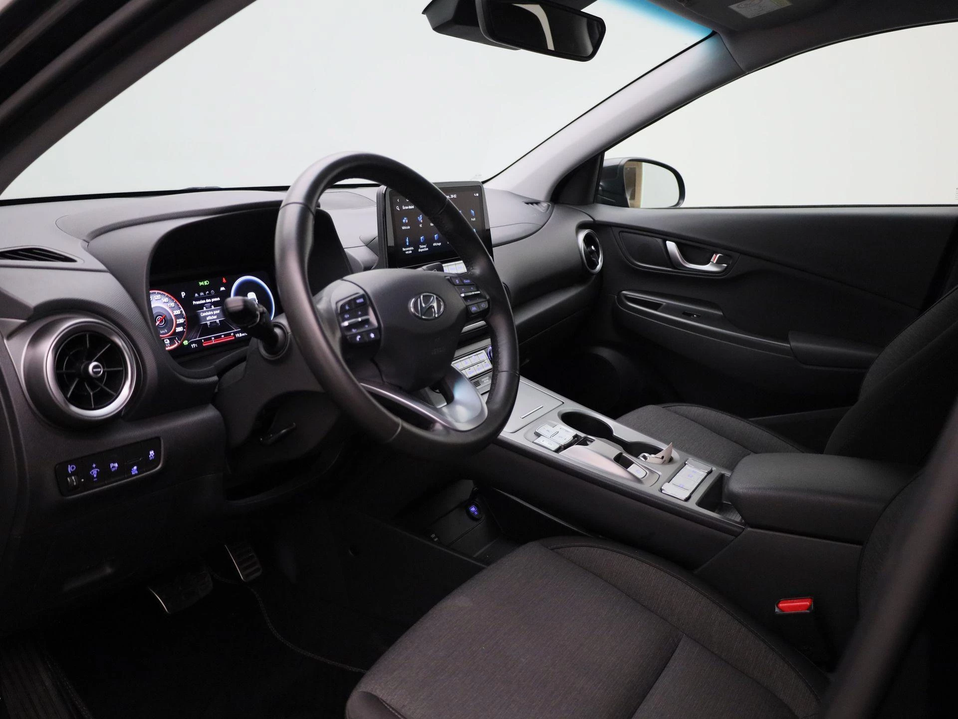 Hyundai-Kona-image-29