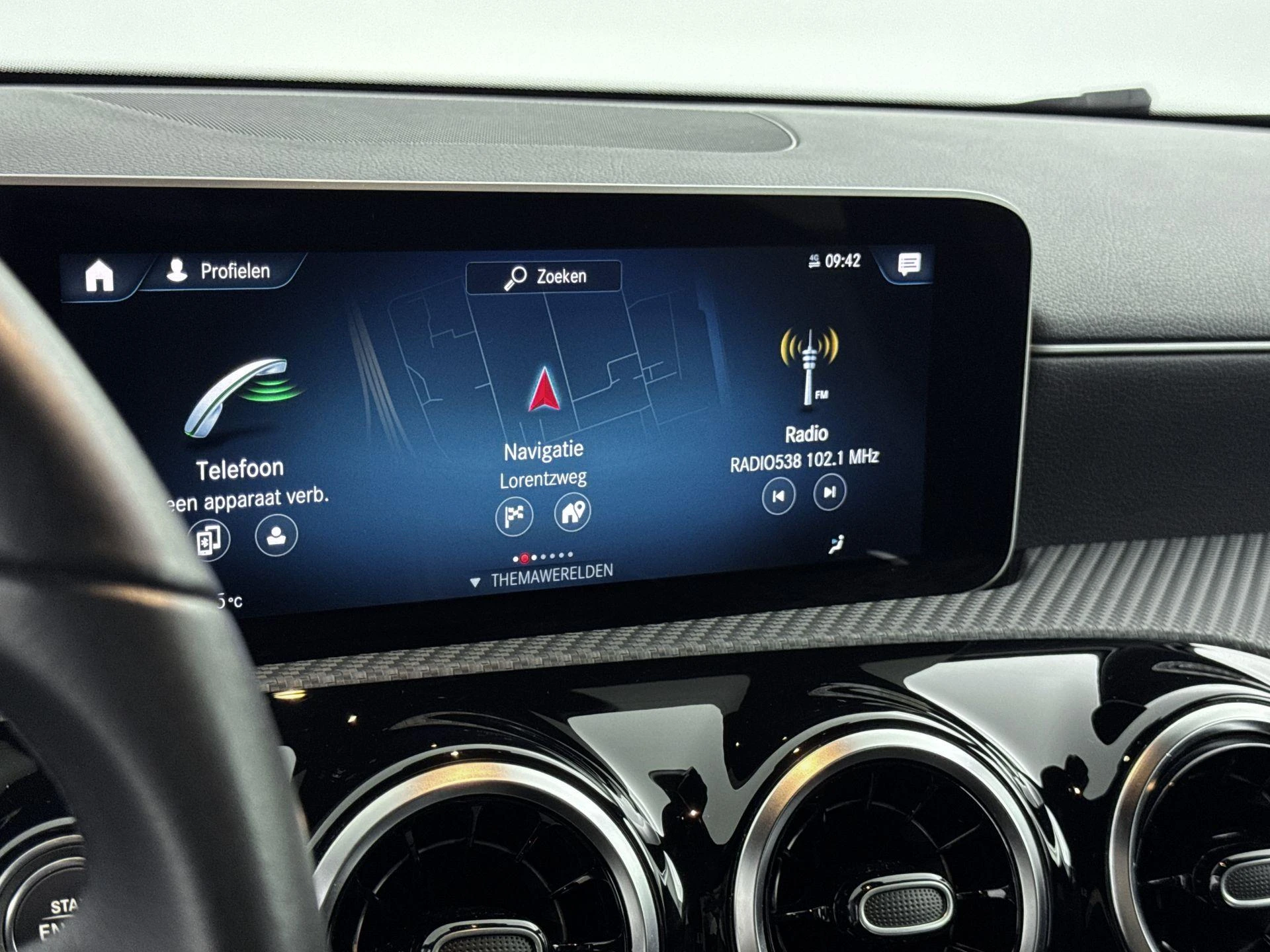 Mercedes-Benz-A-Klasse-image-17