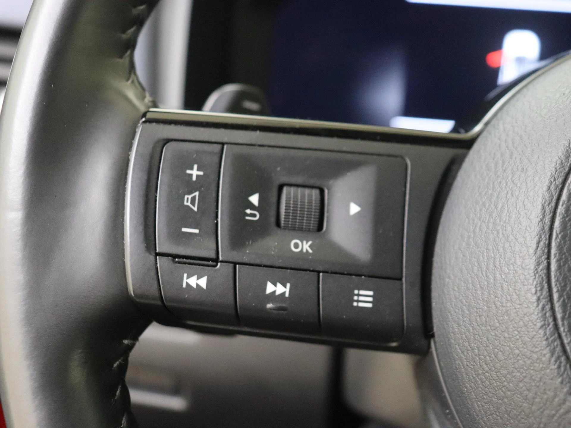 Nissan-QASHQAI-image-11