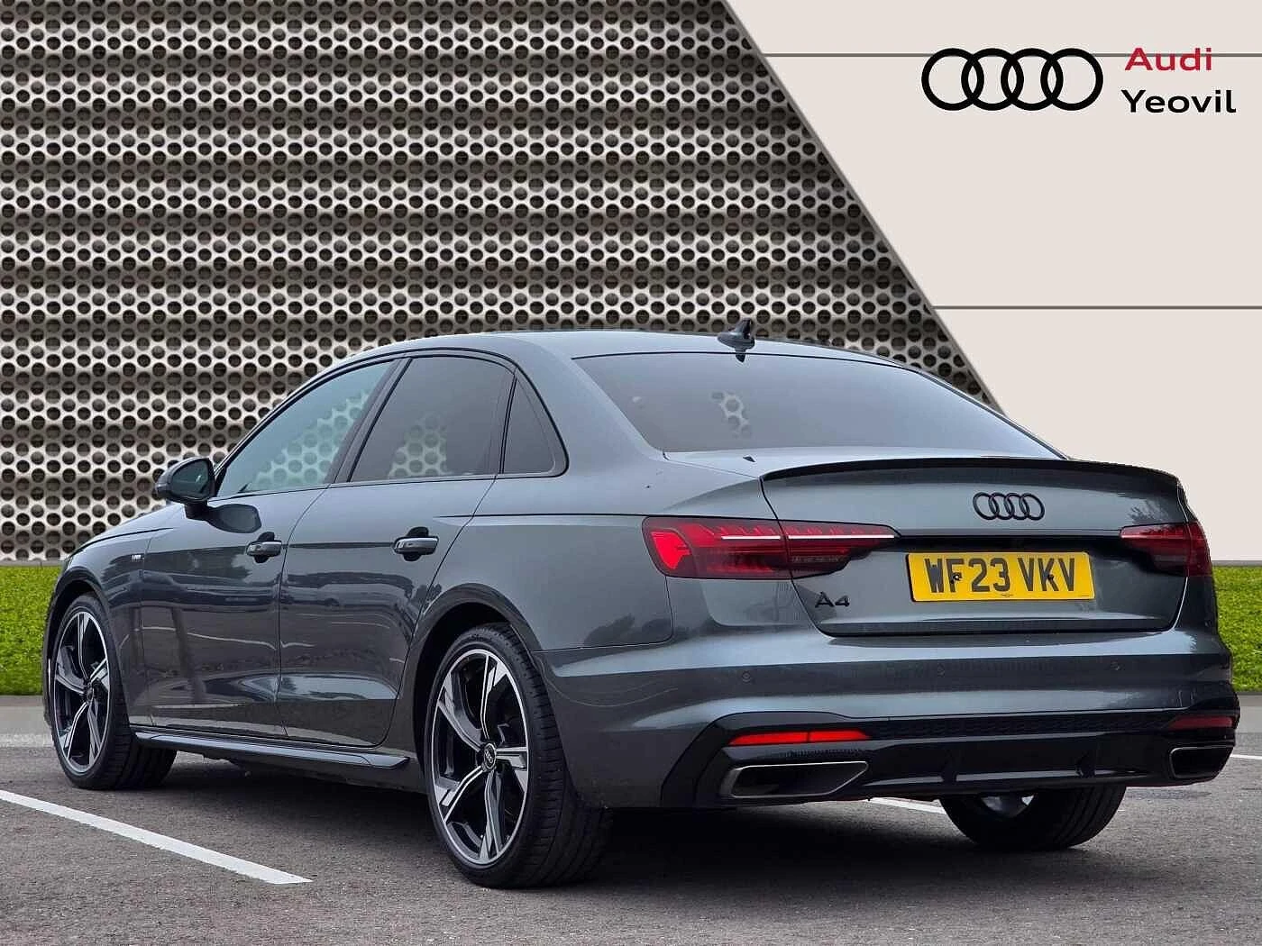 Audi-A4-image-2