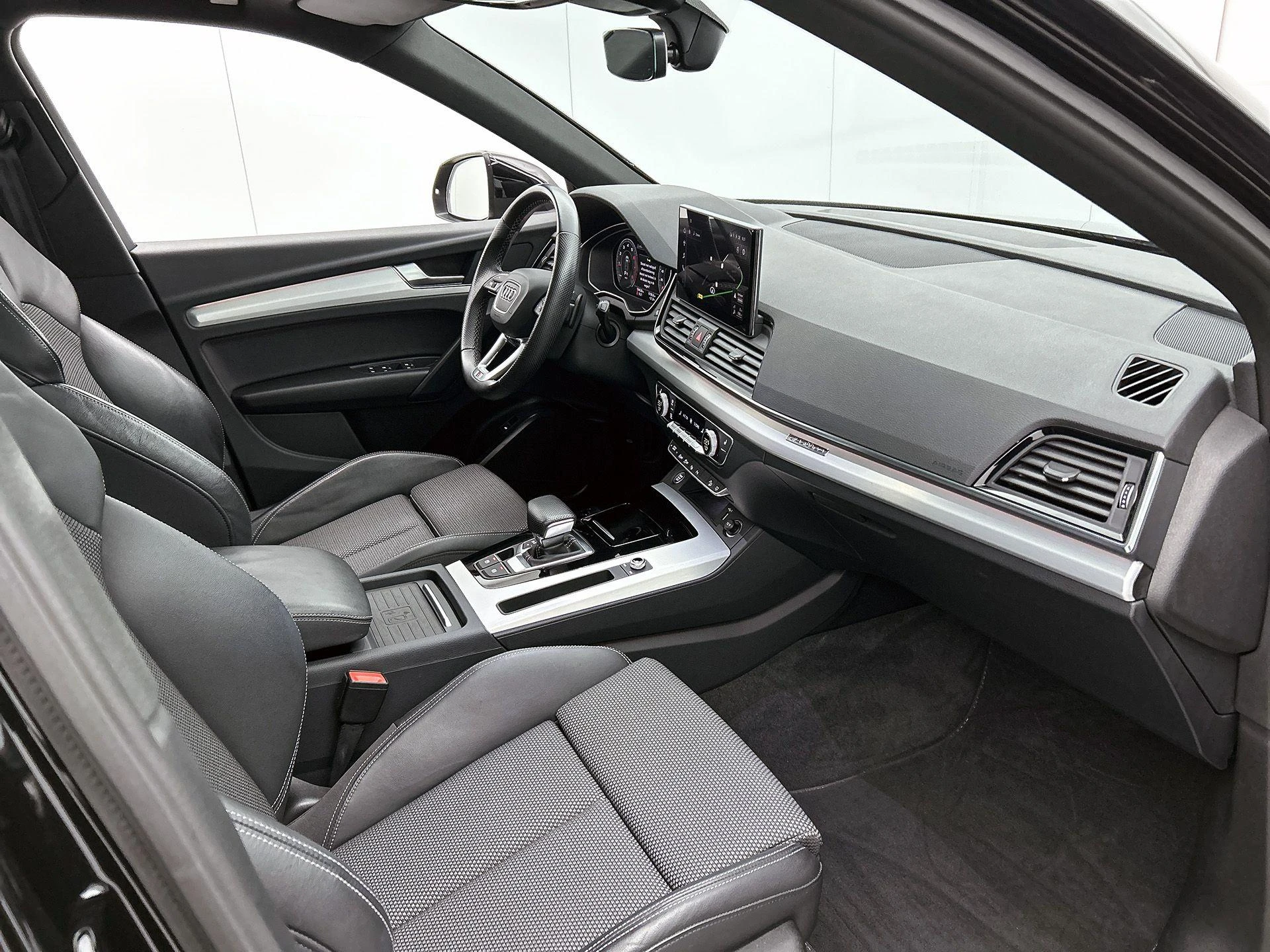 Audi-Q5-image-22
