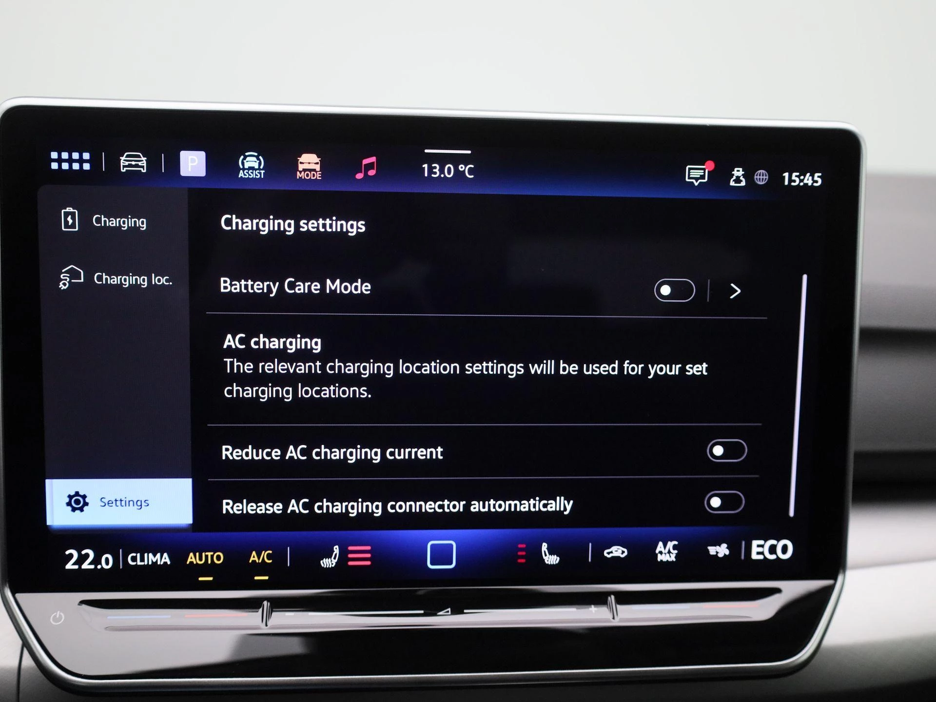 Volkswagen-Golf-image-25