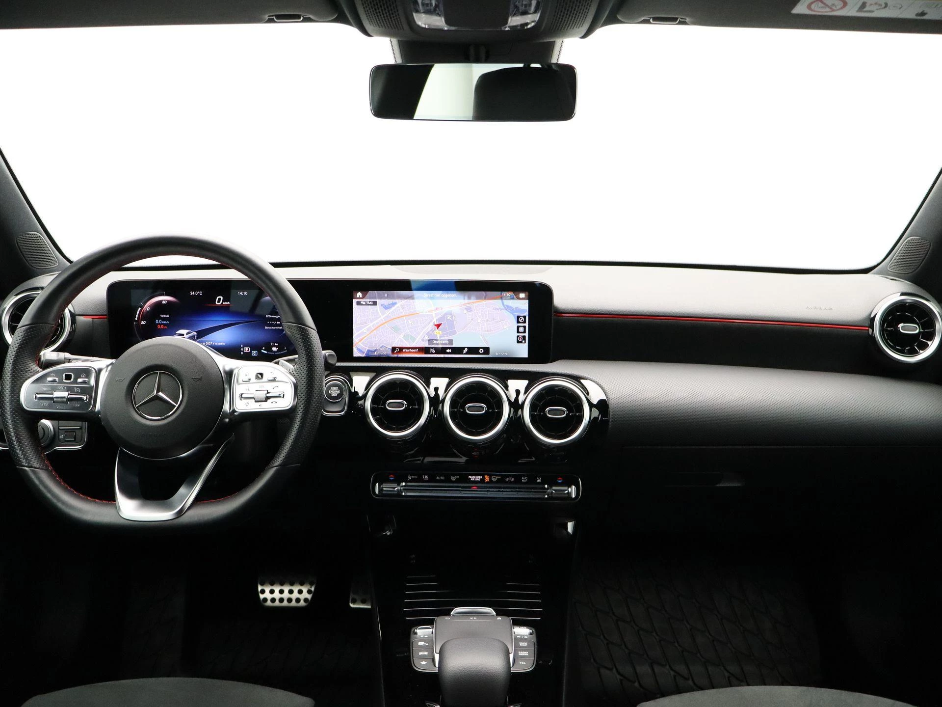 Mercedes-Benz-A-Klasse-image-30
