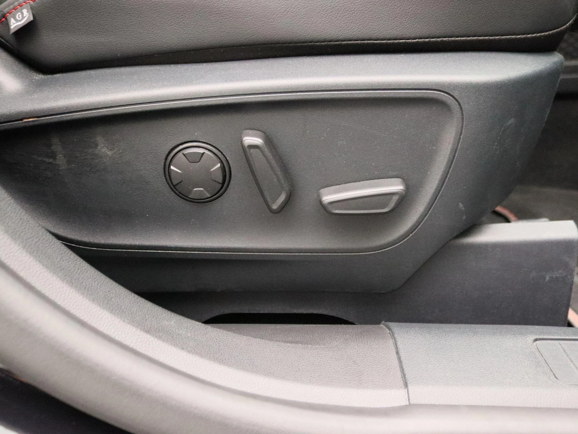 Ford-Kuga-image-29