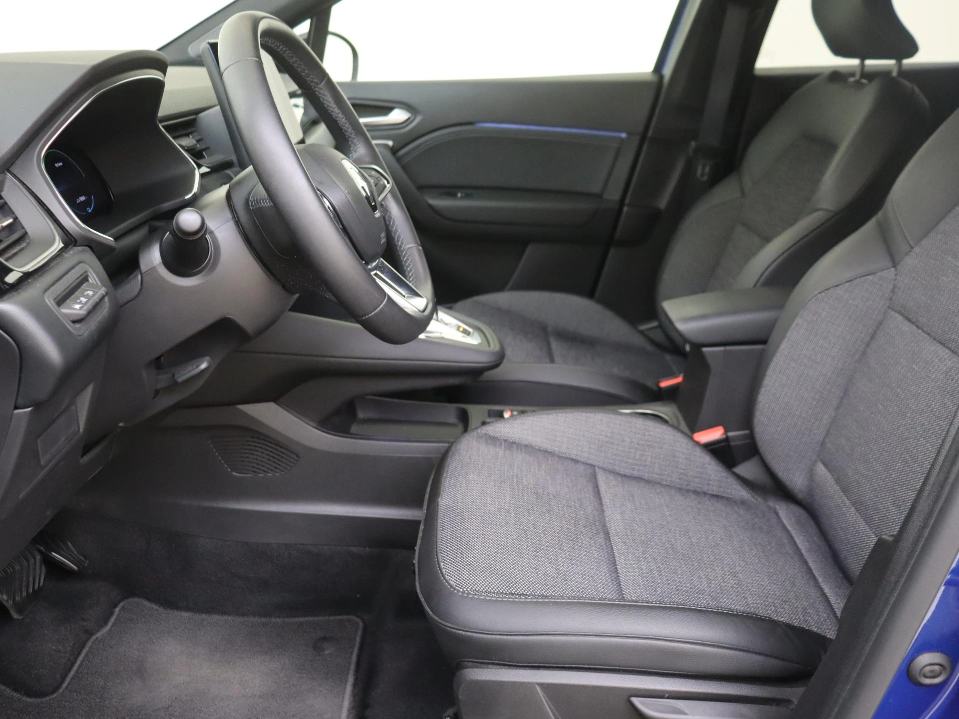 Renault-Captur-image-14
