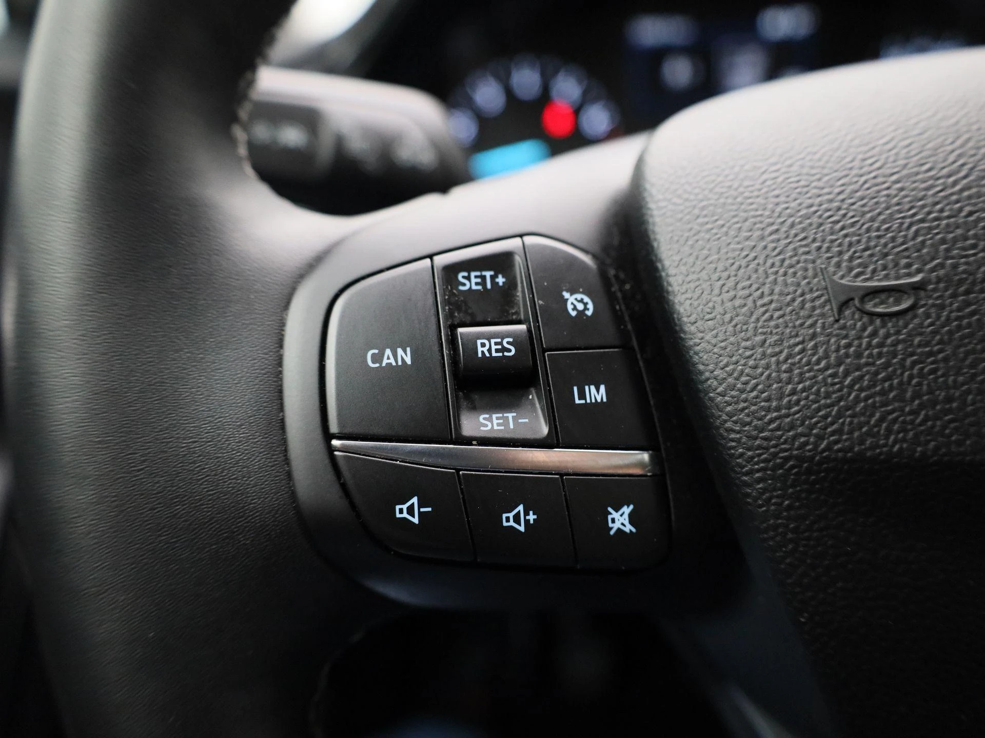 Ford-Puma-image-17