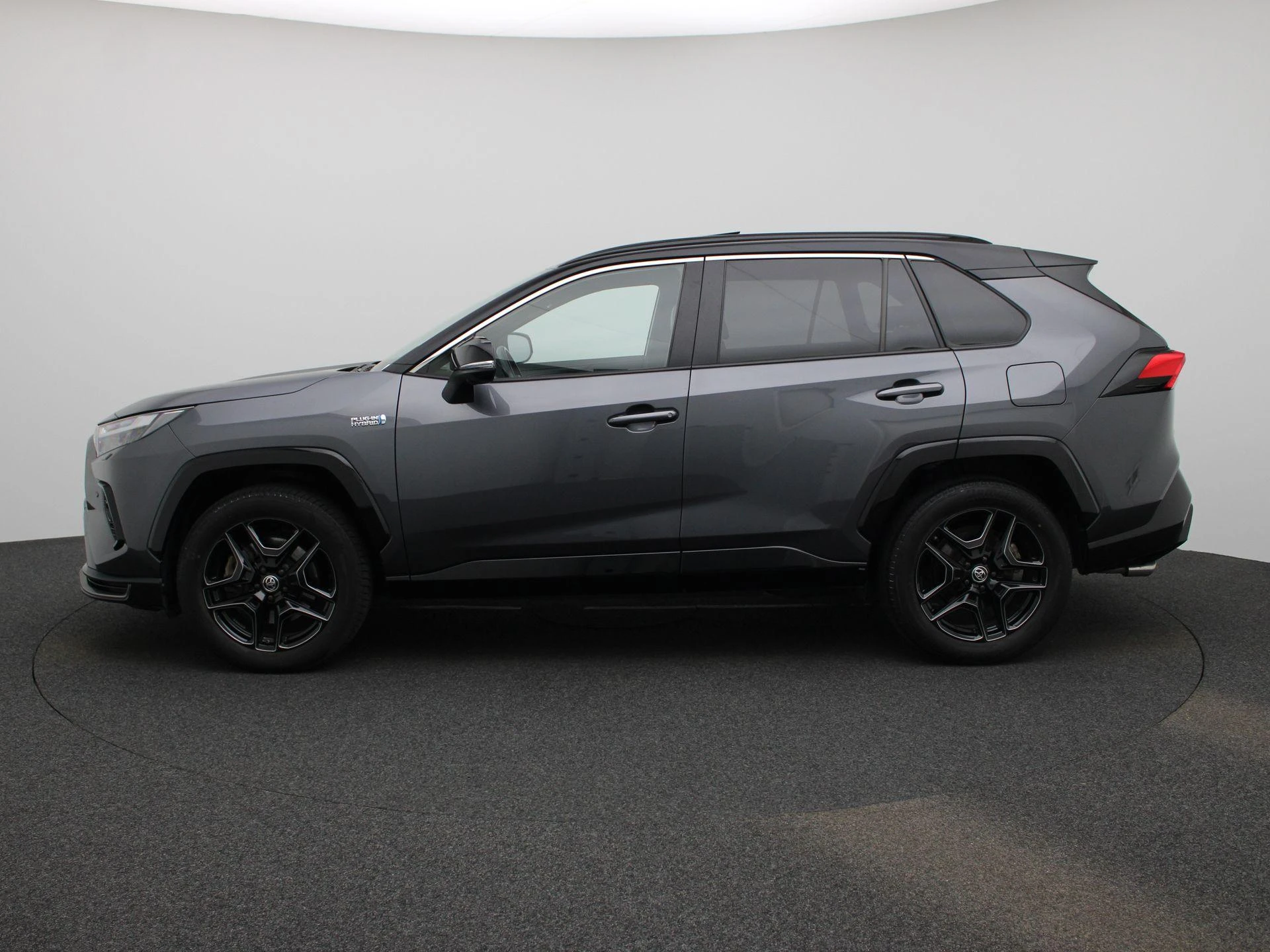 Toyota-RAV4-image-3