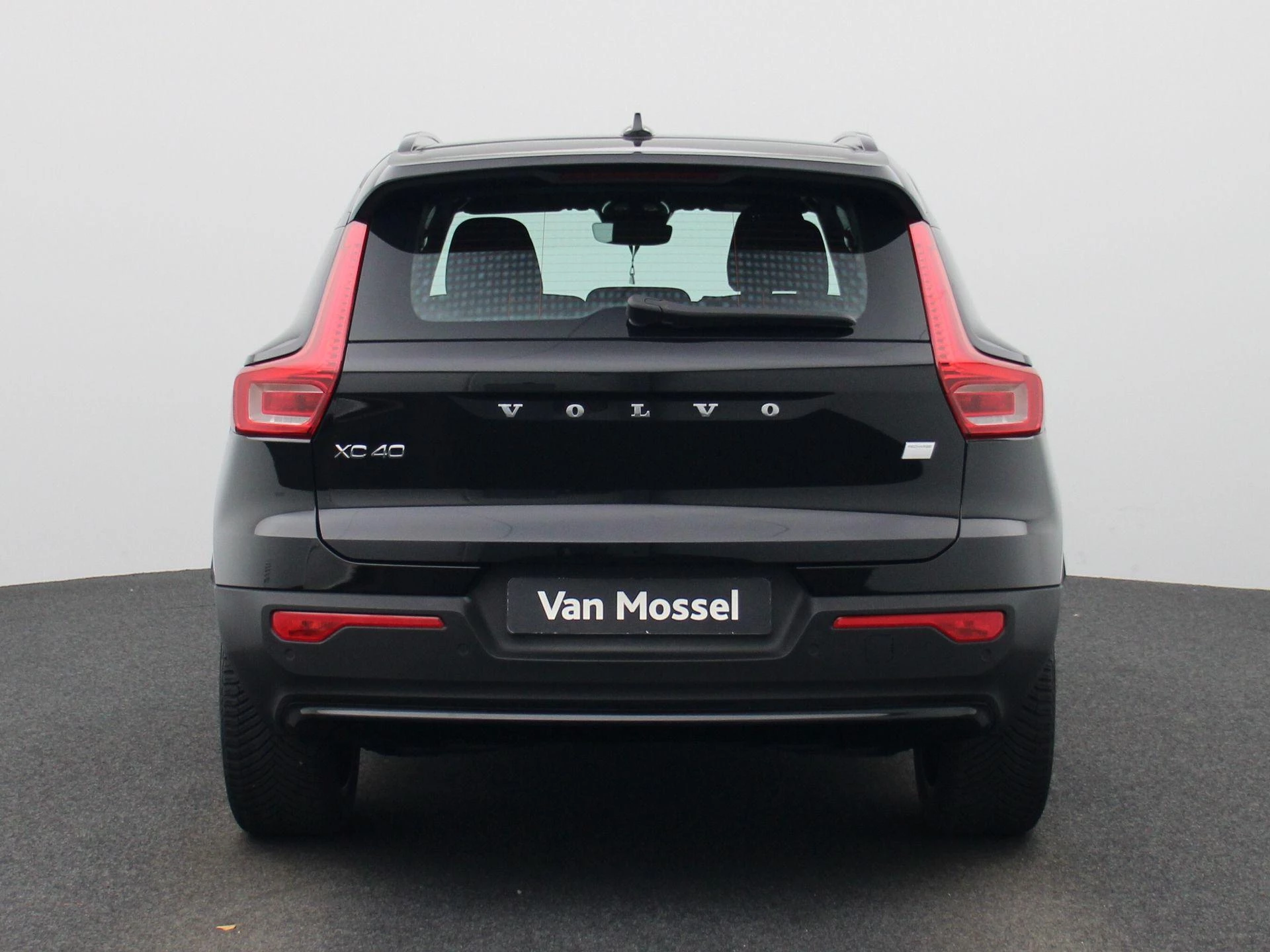 Volvo-XC40-image-4