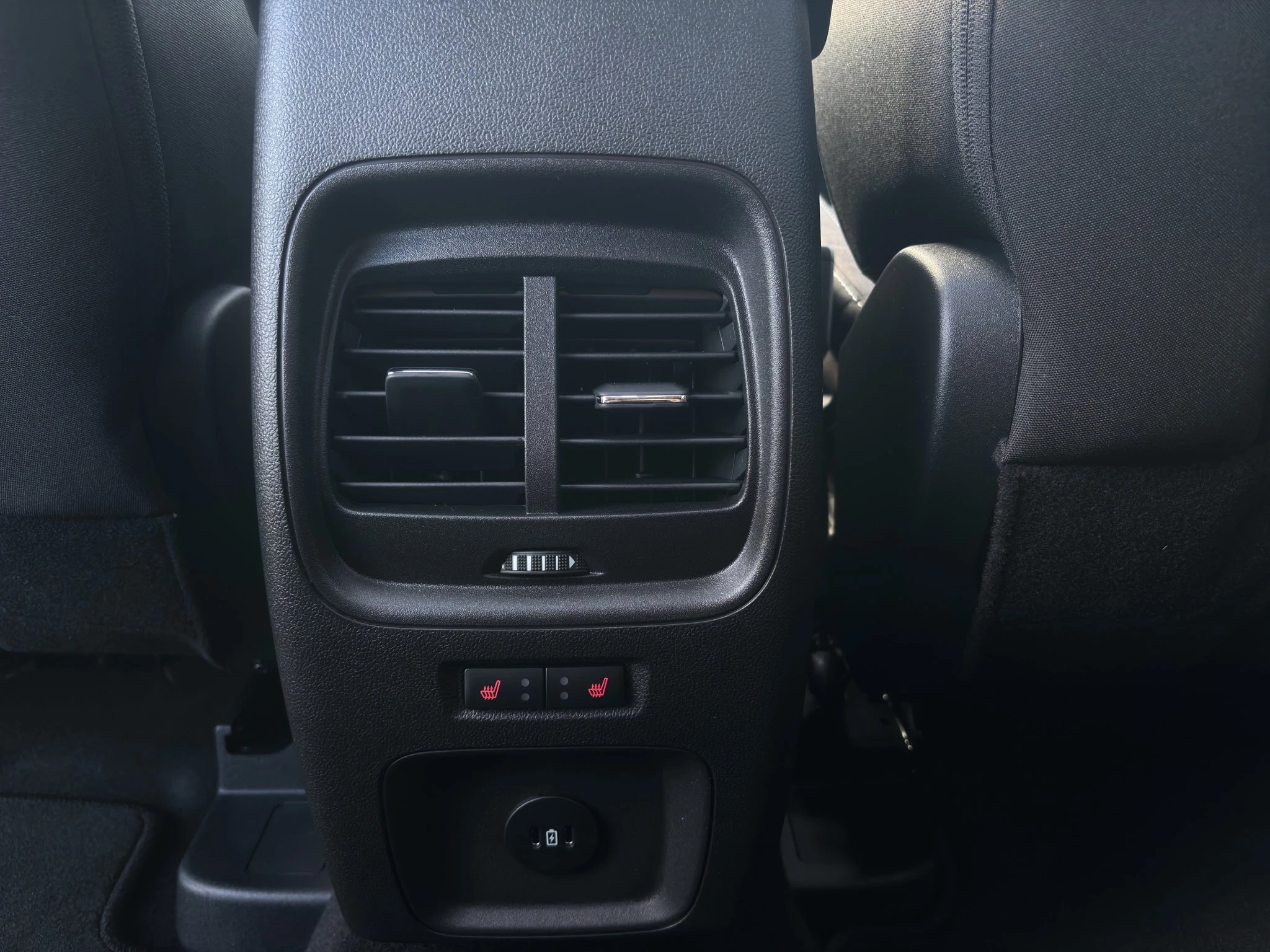 Ford-Kuga-image-19