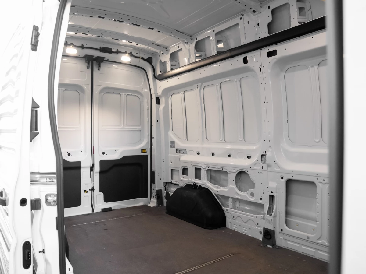 Ford-Transit-image-7