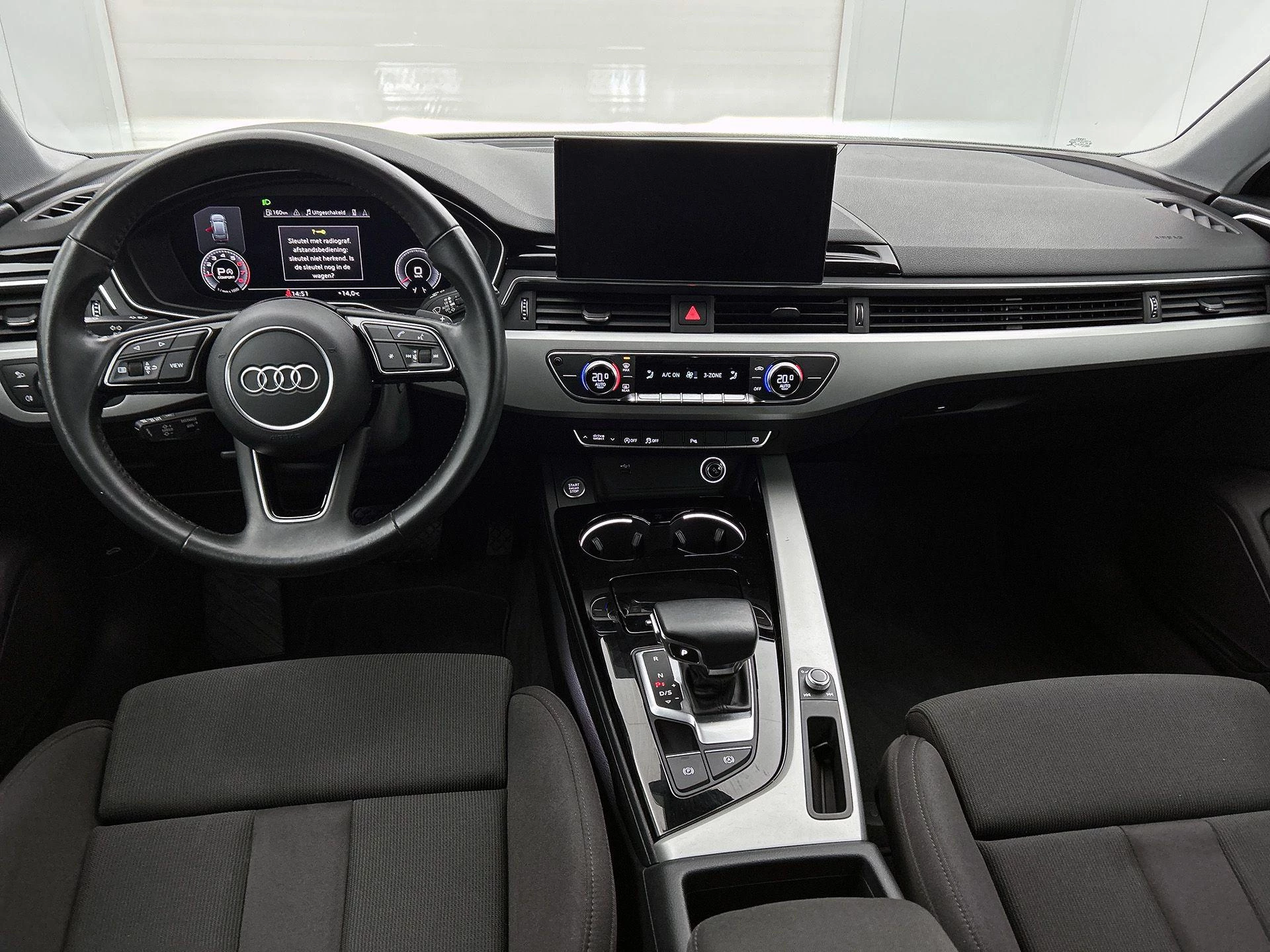 Audi-A4-image-18