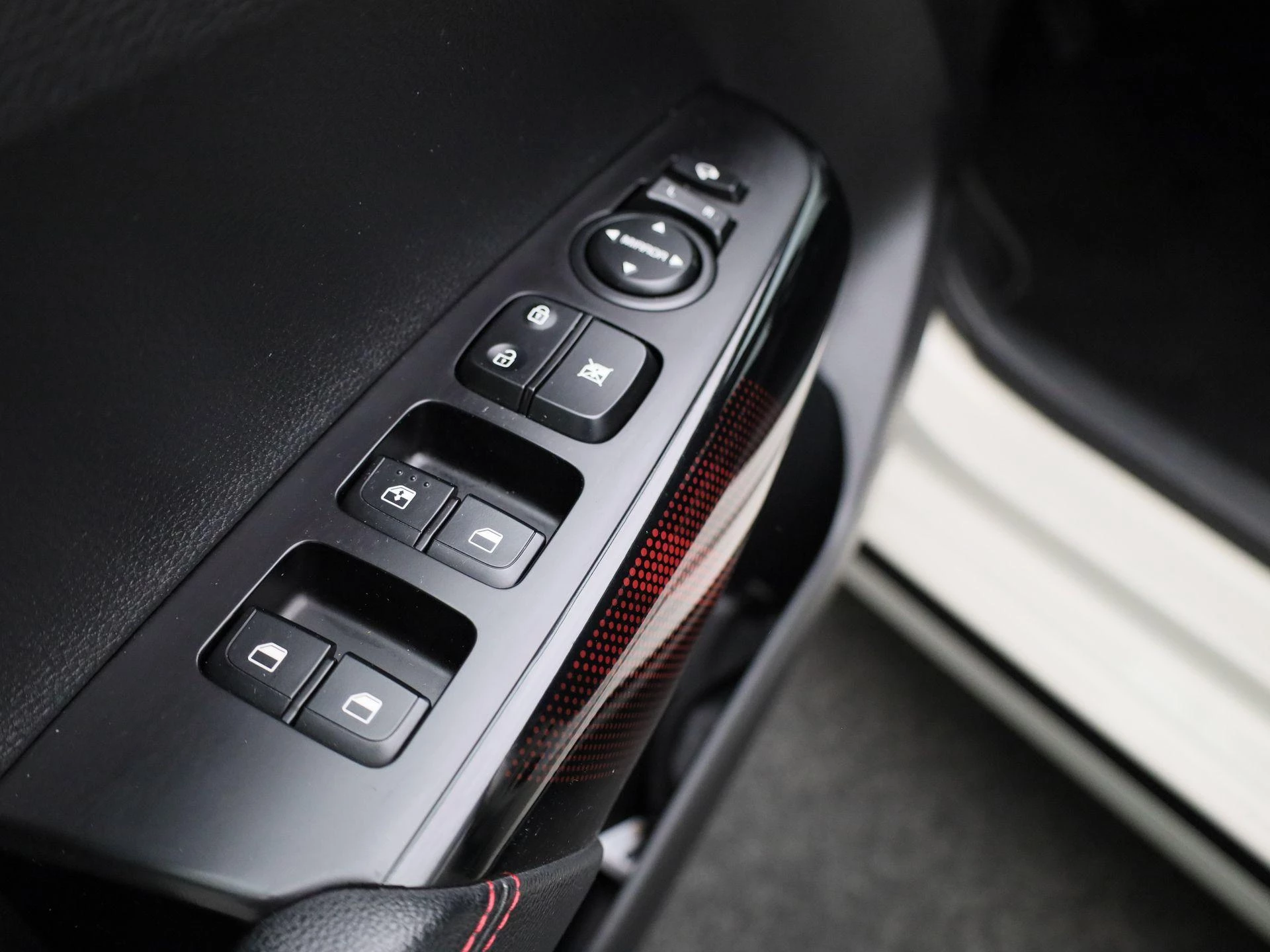 Kia-Picanto-image-28