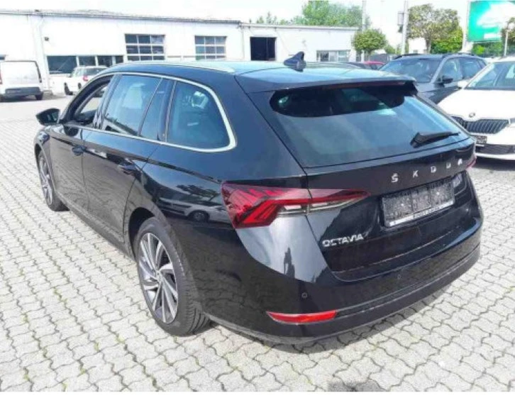 Škoda-Octavia-image-2