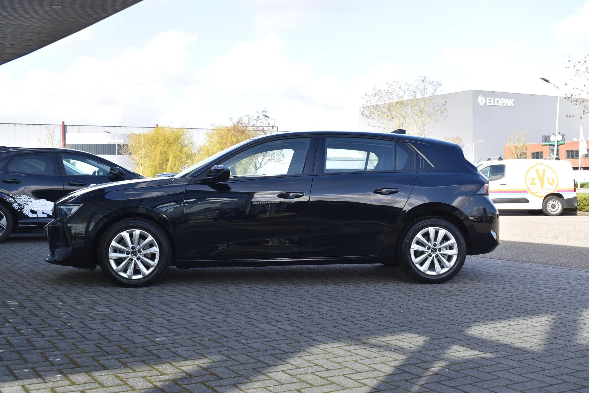 Opel-Astra-image-7