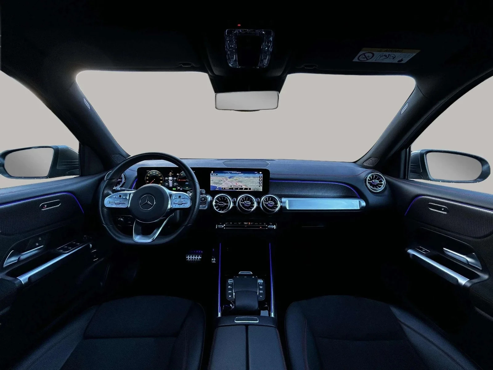 Mercedes-Benz-EQB-image-14