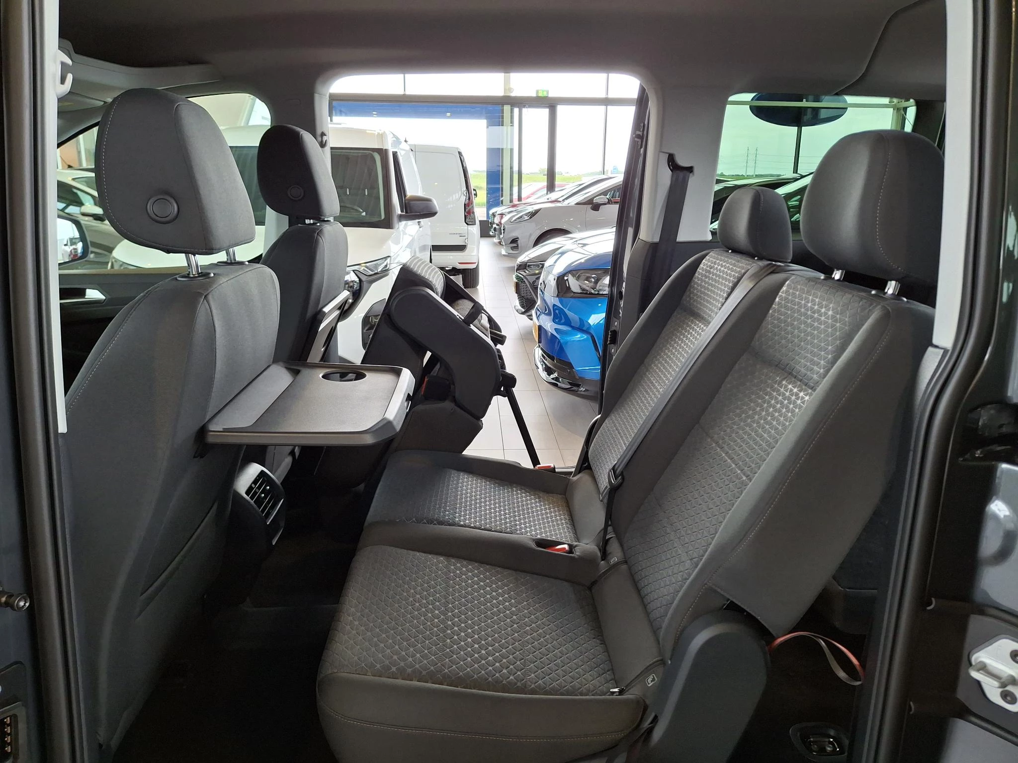 Ford-Transit Connect-image-2
