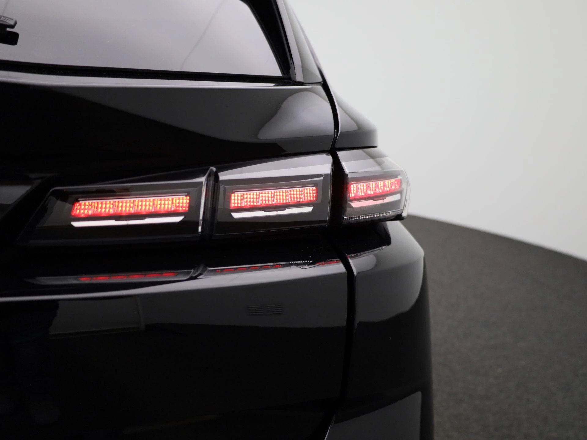 Peugeot-308-image-33