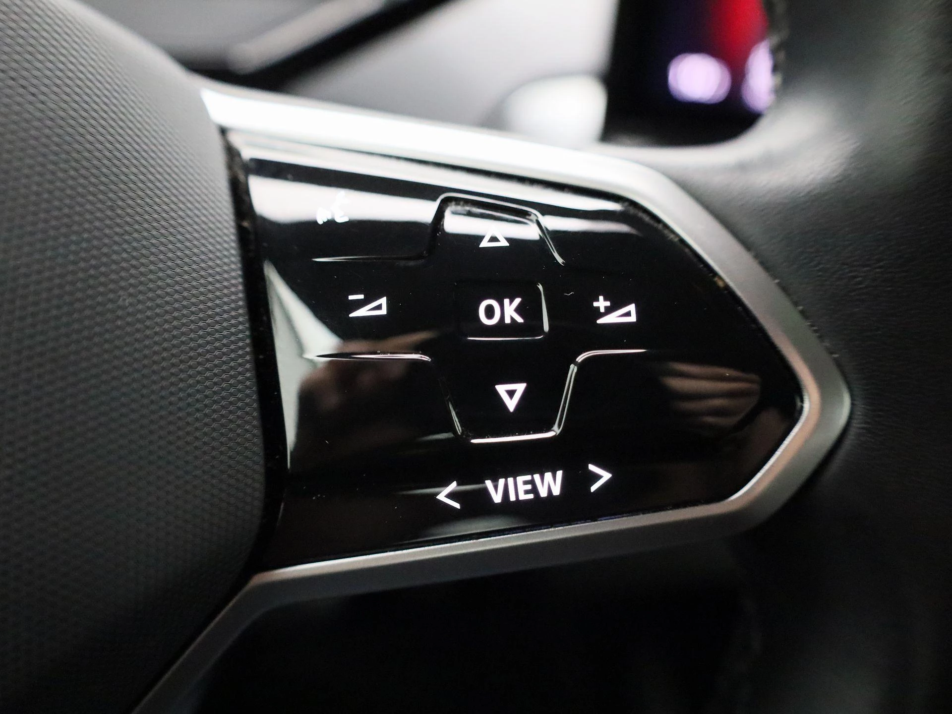 Volkswagen-ID.4-image-18