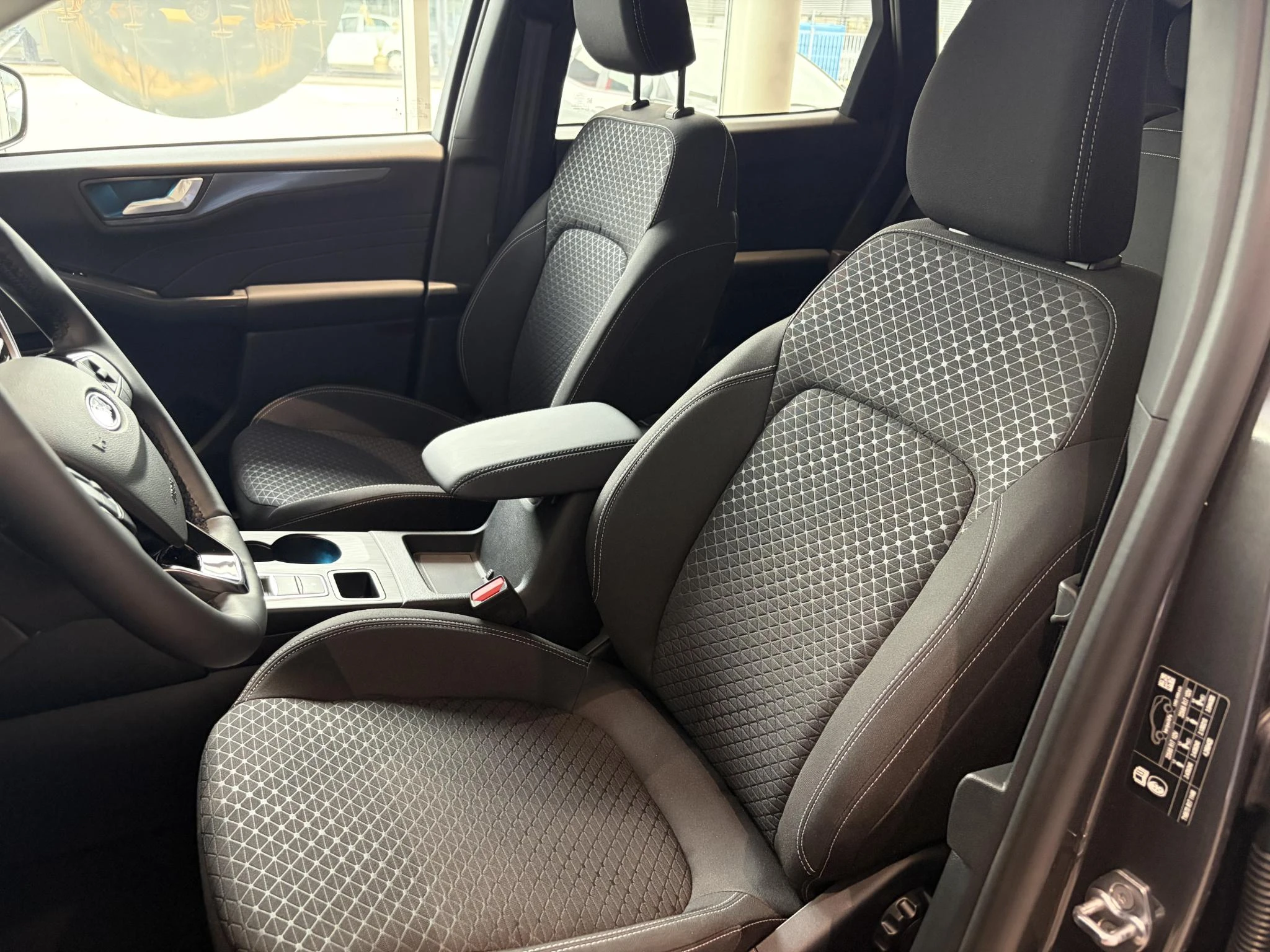 Ford-Kuga-image-13