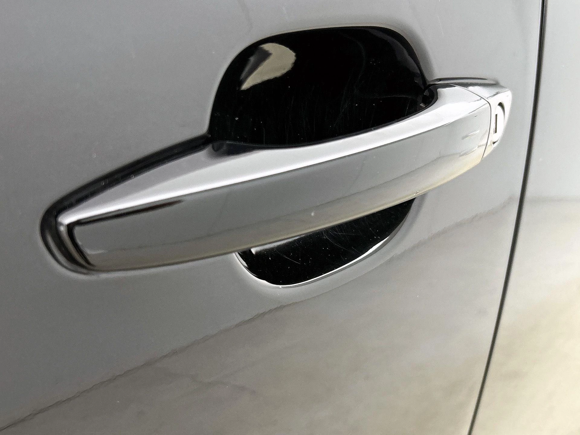 Peugeot-e-2008-image-32