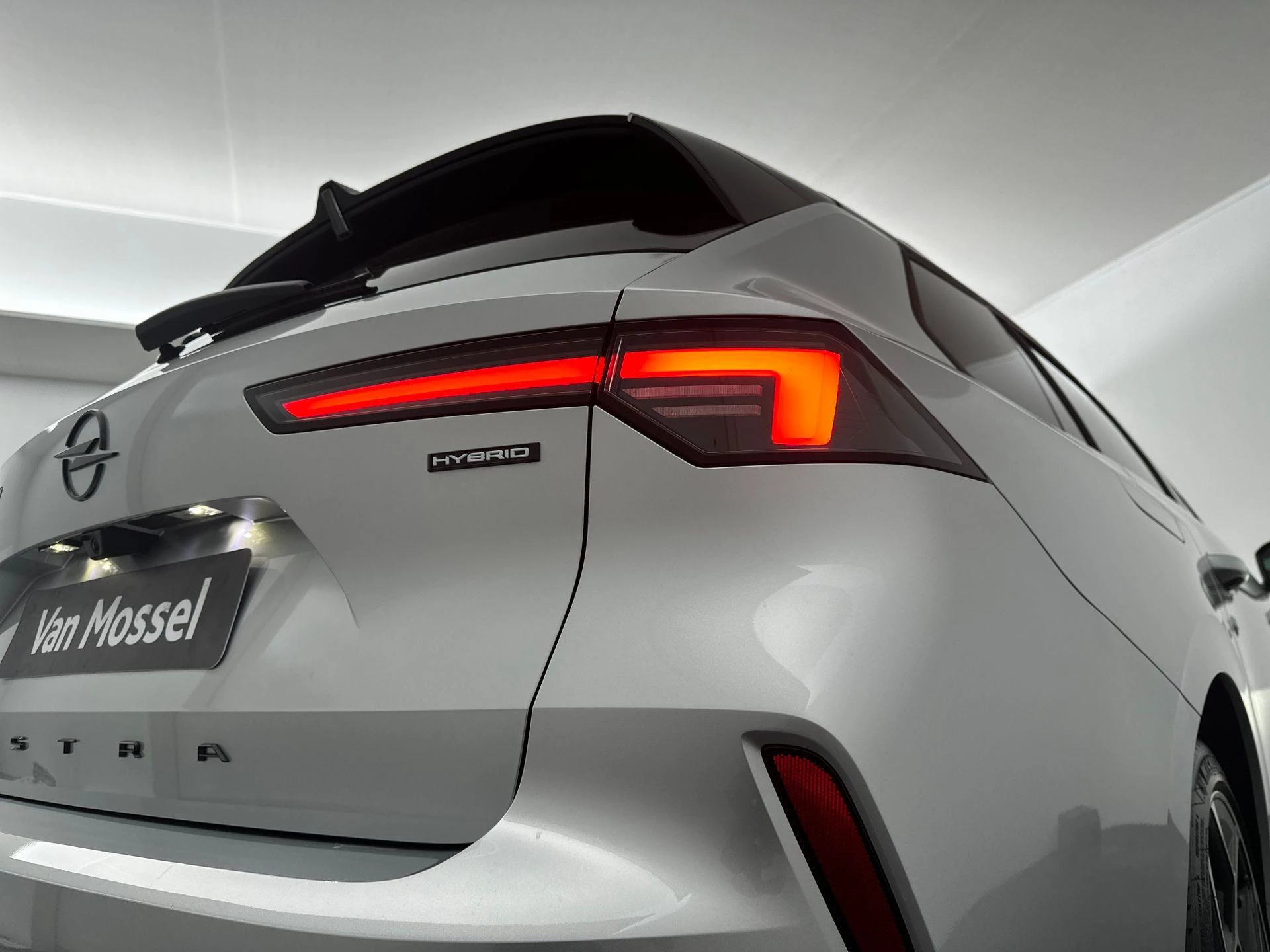 Opel Astra Sports Tourer 1.6 Turbo Plug In Hybrid Ultimate