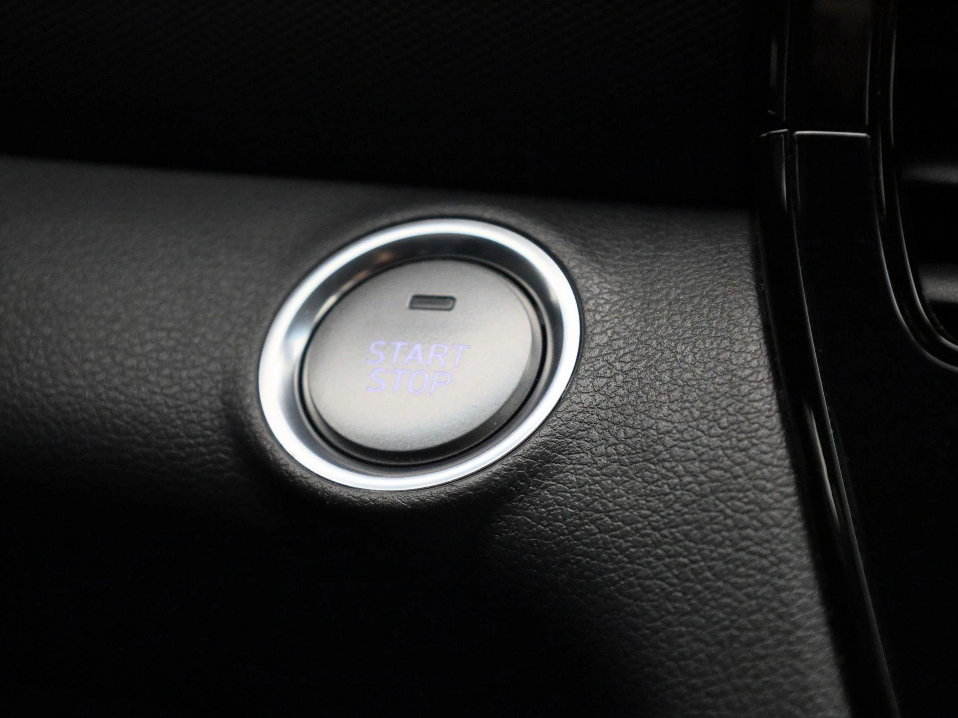 Hyundai-IONIQ-image-21