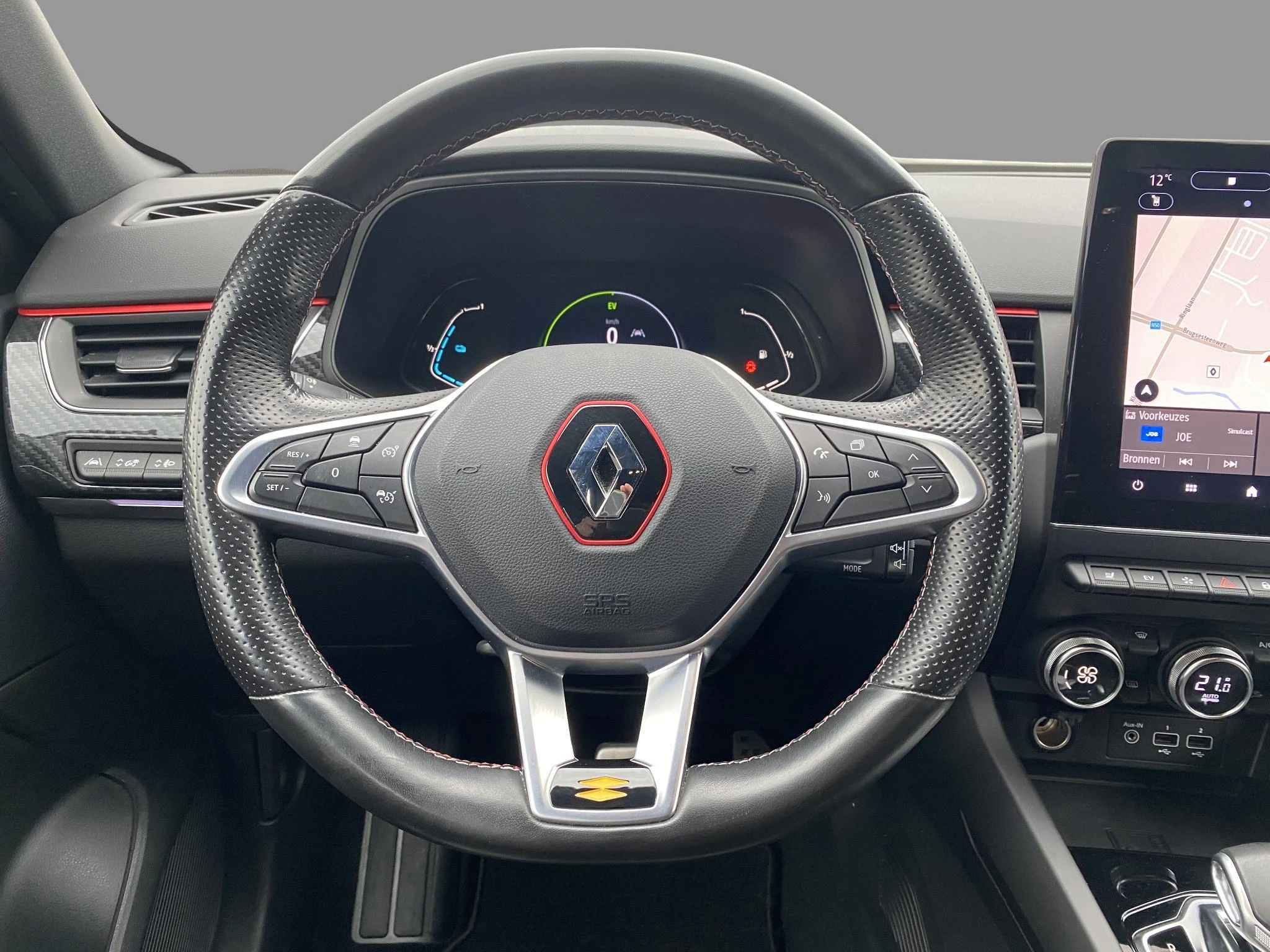 Renault-Arkana-image-11