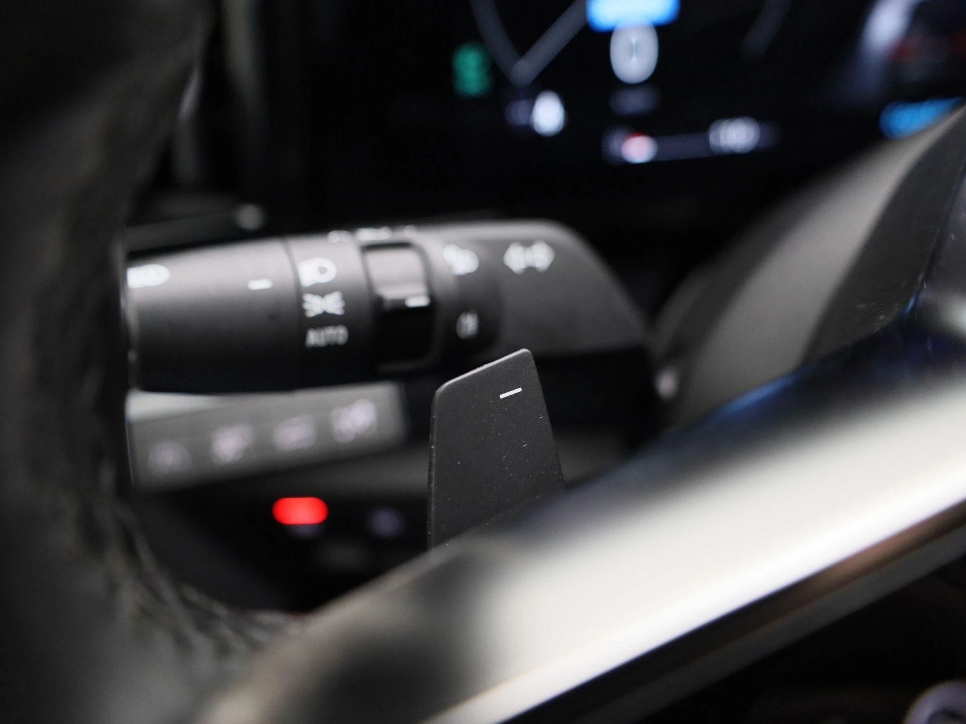 Renault Espace E-Tech full hybrid 200 iconic 5p.