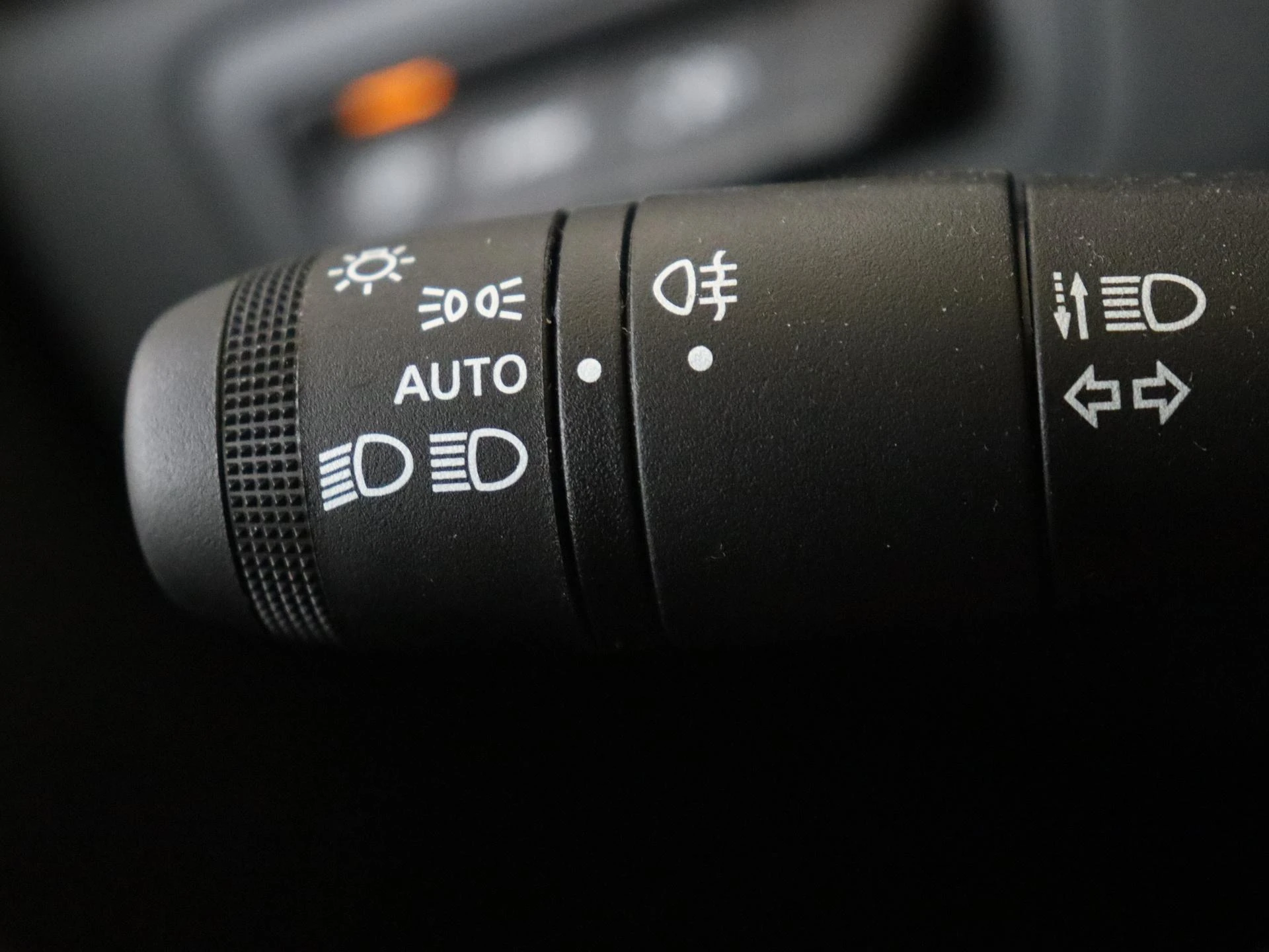 Renault-Captur-image-25