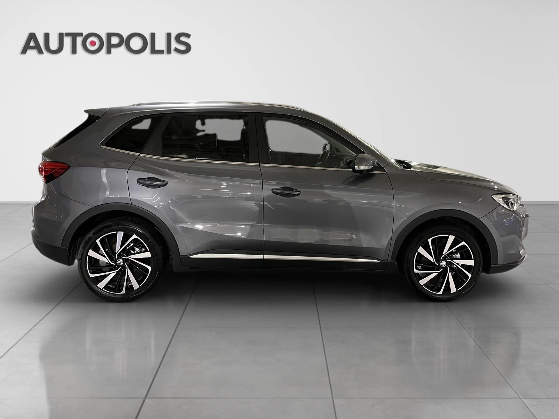 MG-ZS-image-14