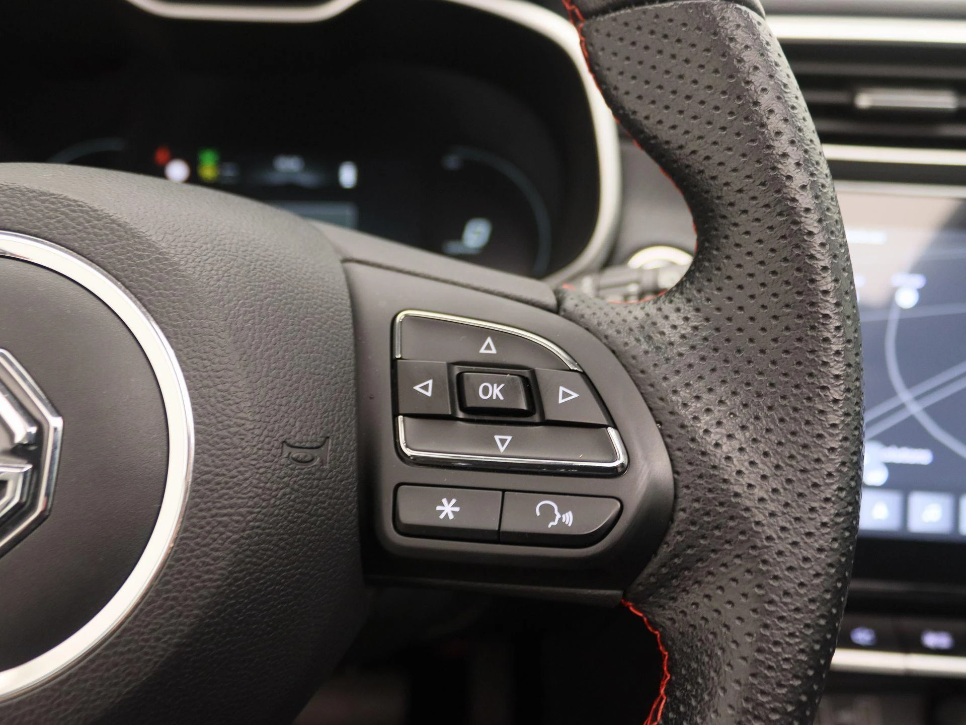 MG ZS EV Long Range Luxury 70 kWh