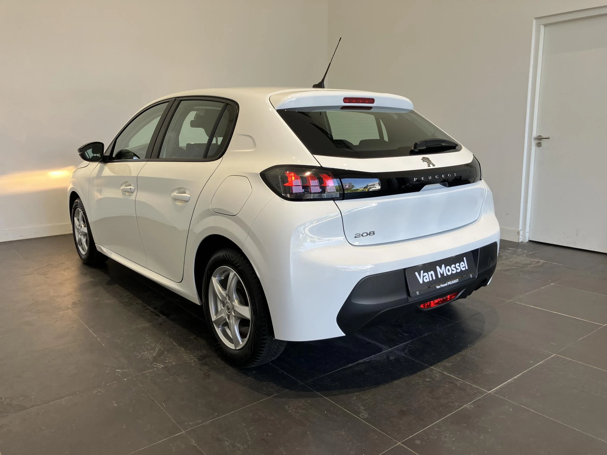 Peugeot-208-image-5