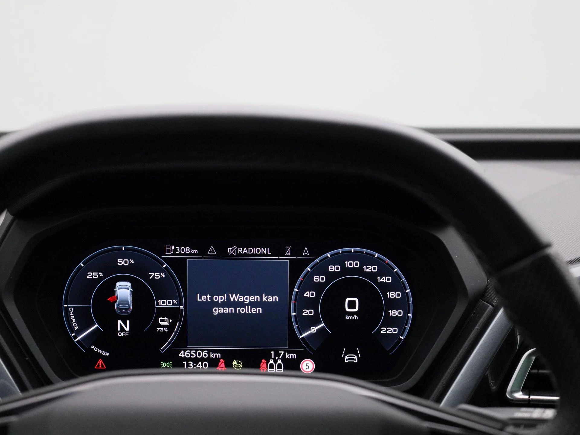 Audi-Q4 e-tron-image-7