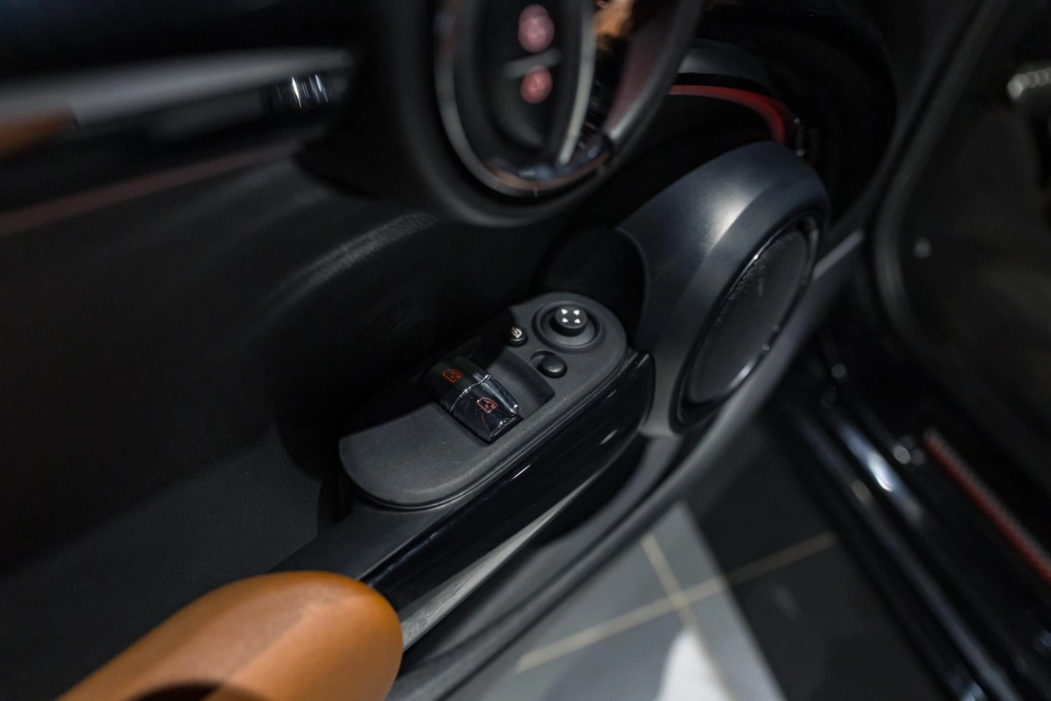 MINI-Cooper-image-23